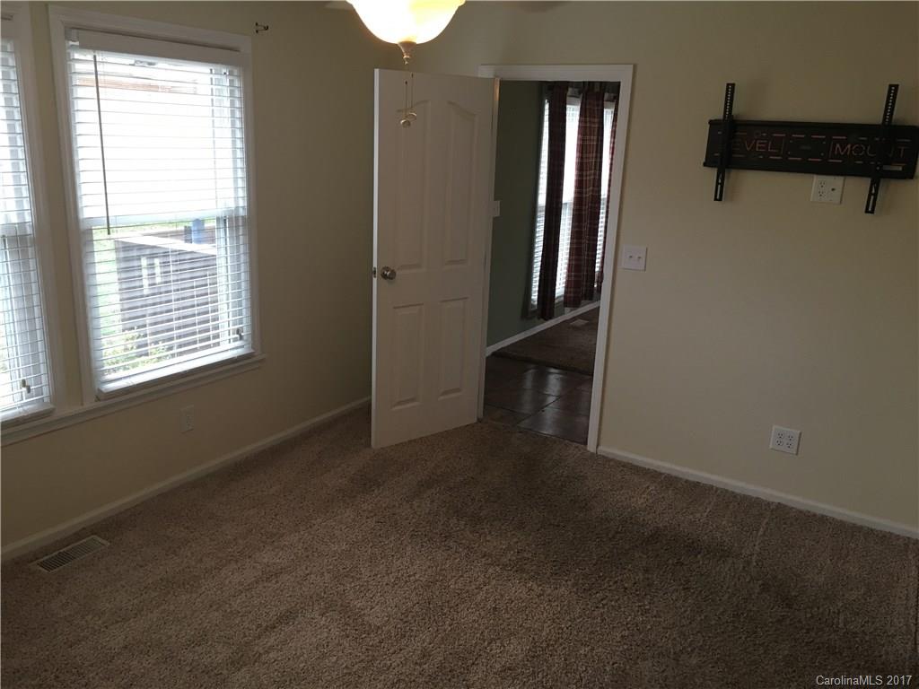 Kings Grant - Residential