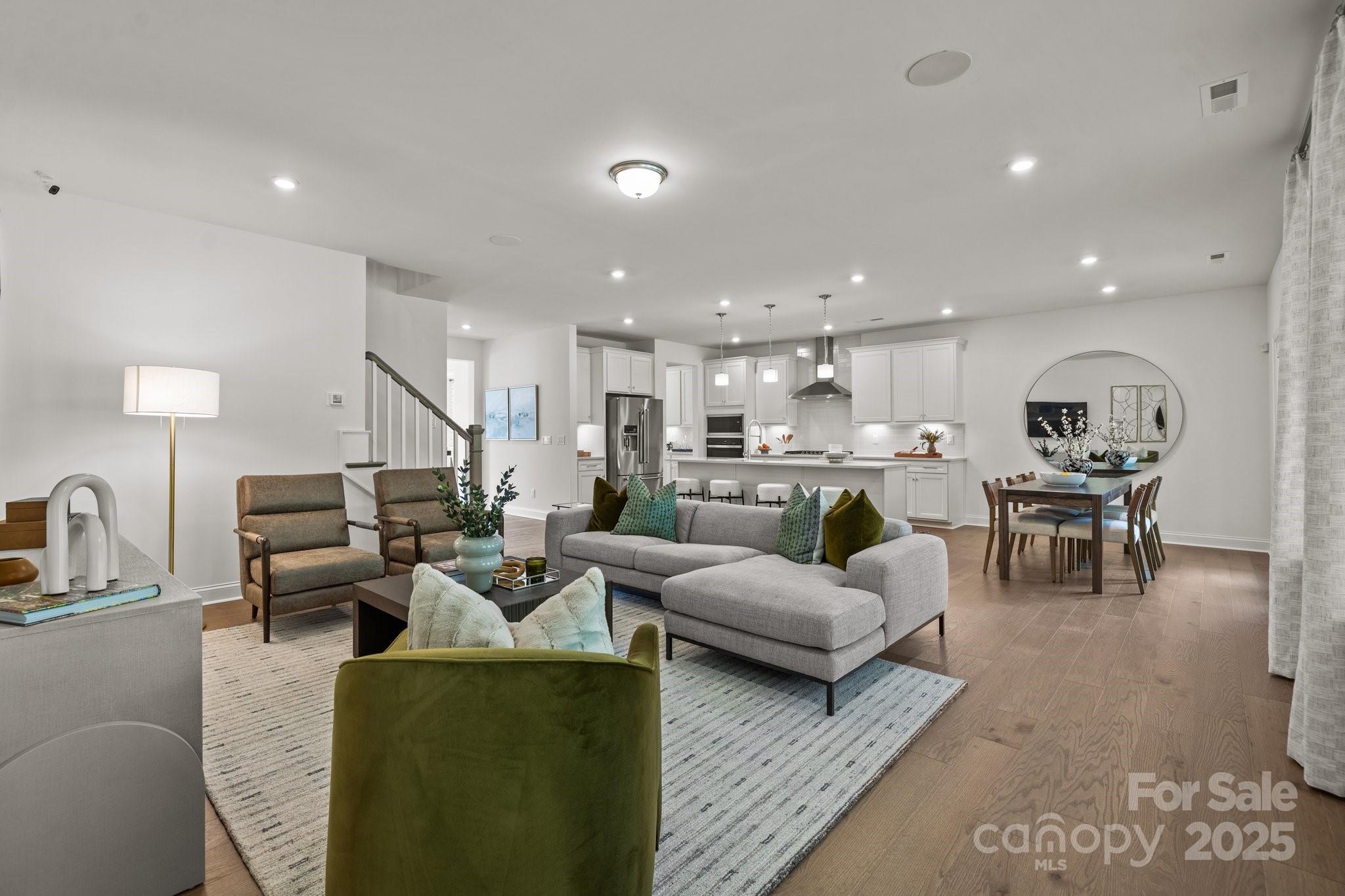 Lakeside Glen - Residential