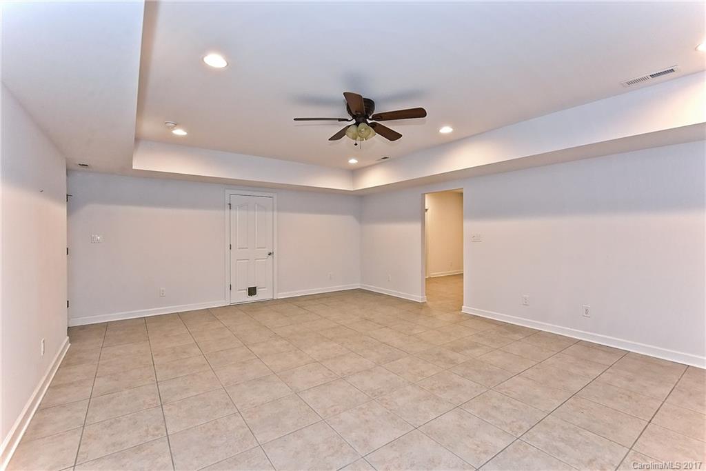 Waterford Glen - Residential
