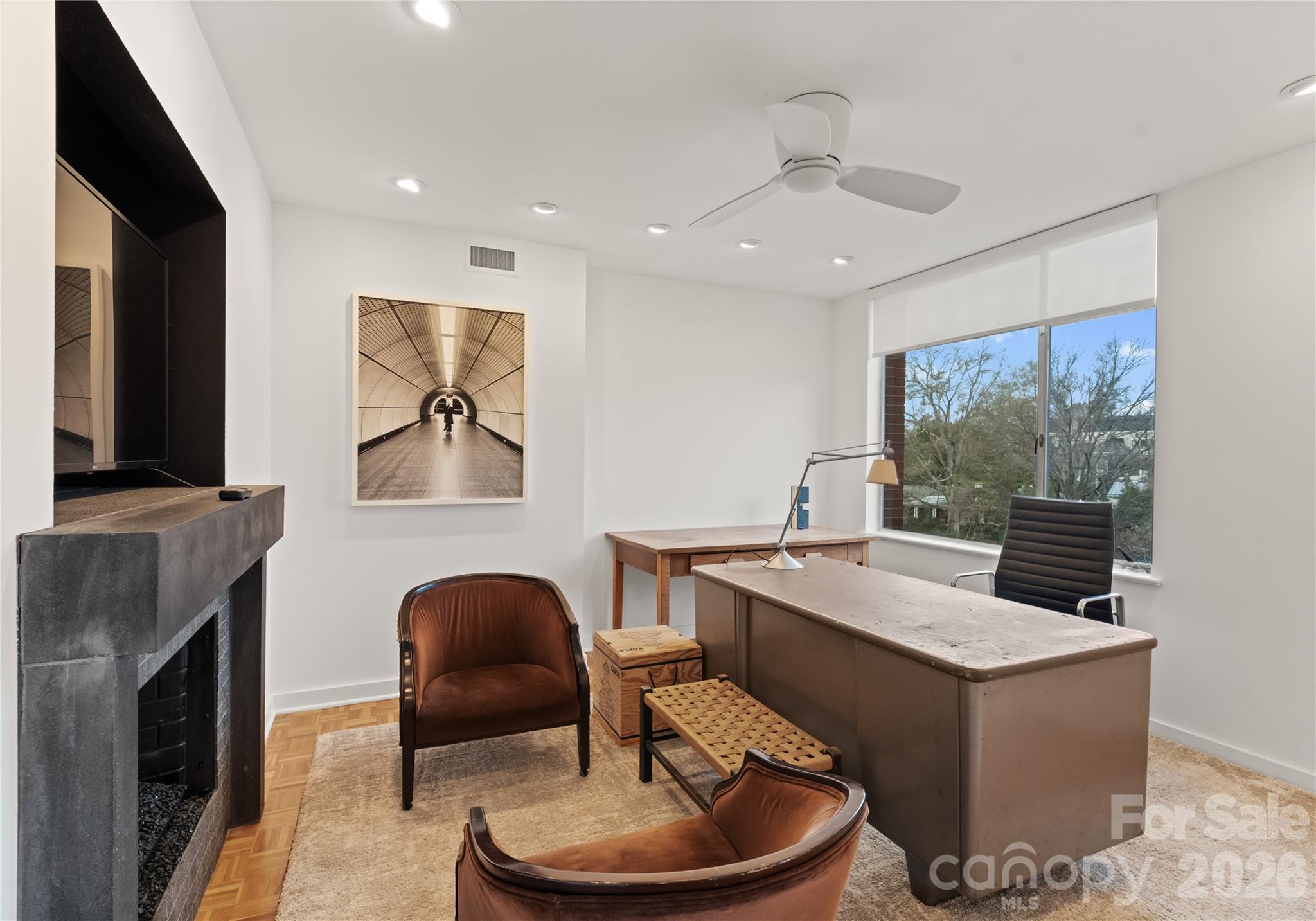 Queens Towers - Residential