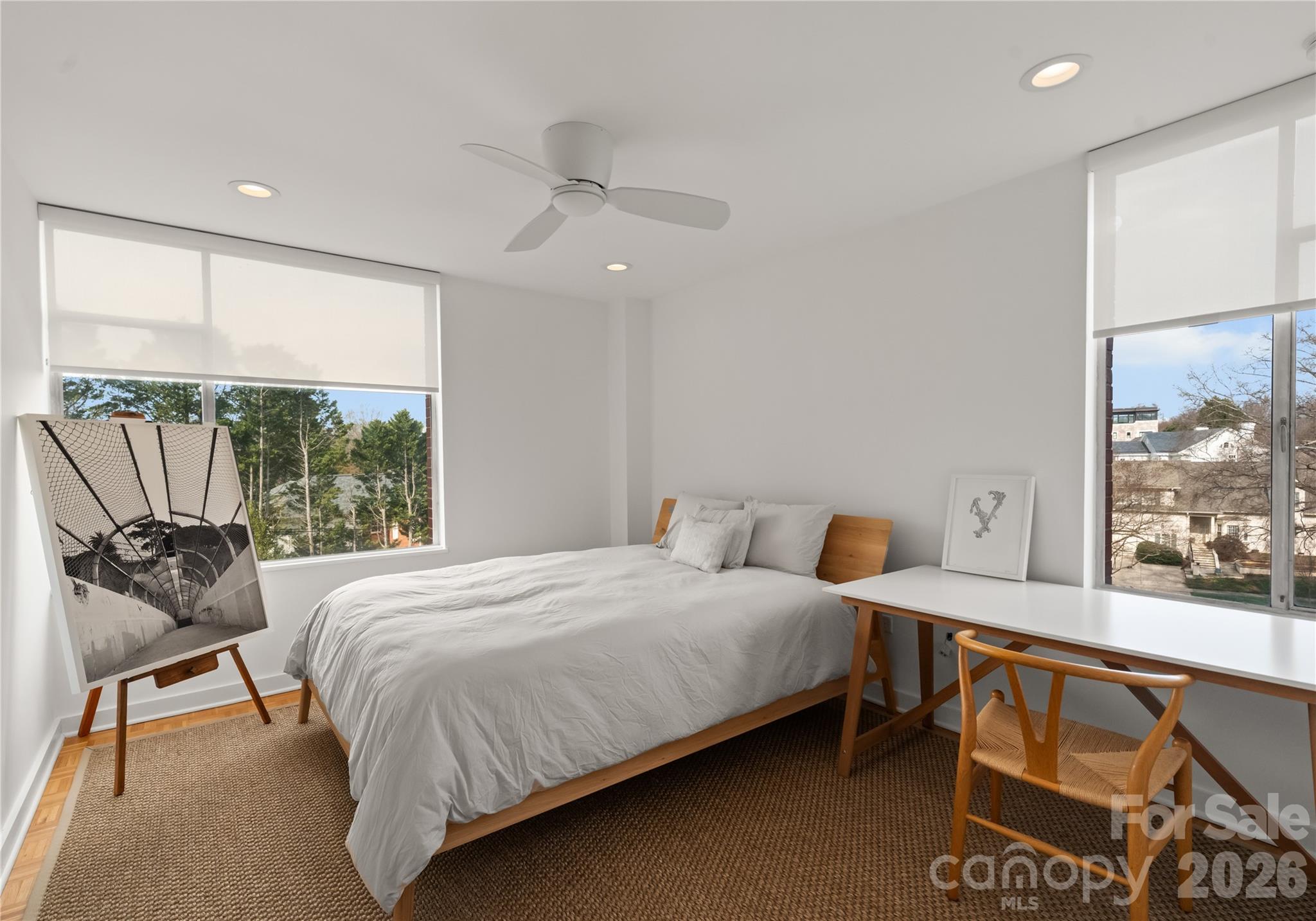 Queens Towers - Residential