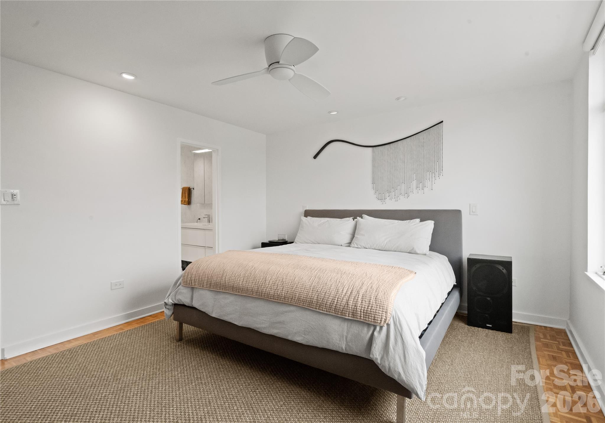 Queens Towers - Residential