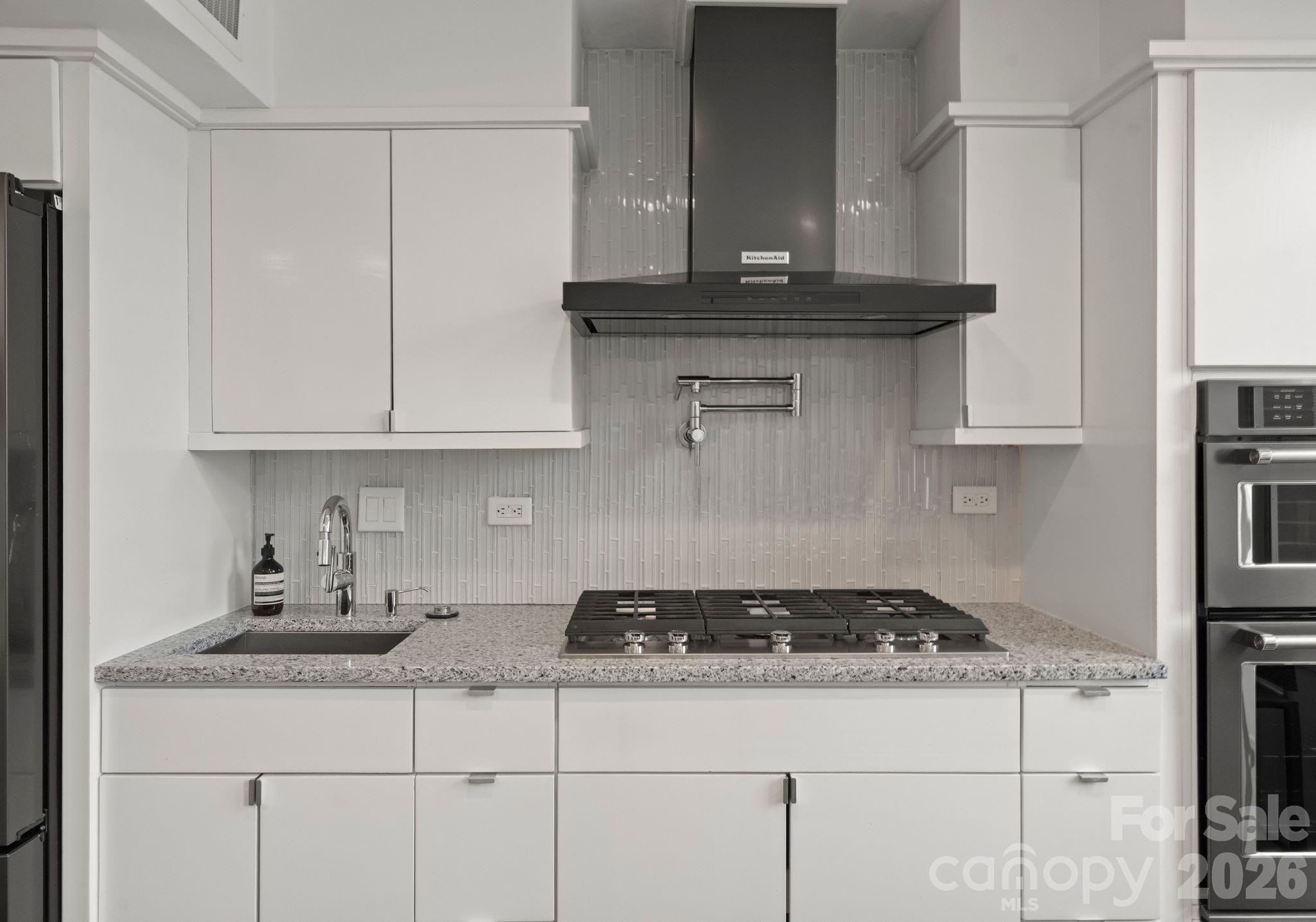 Queens Towers - Residential