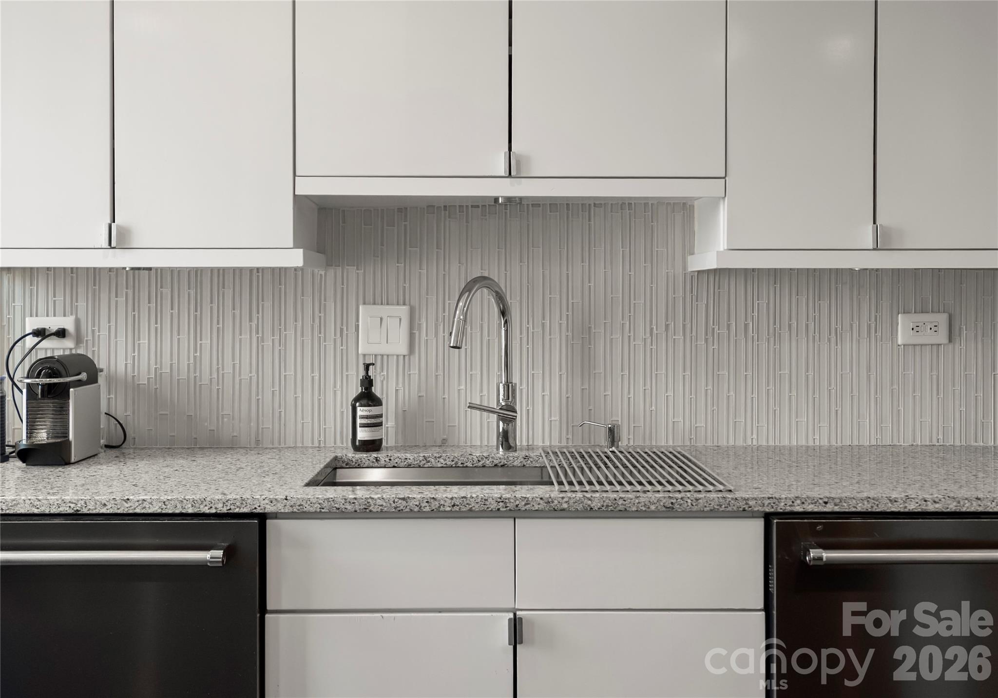 Queens Towers - Residential