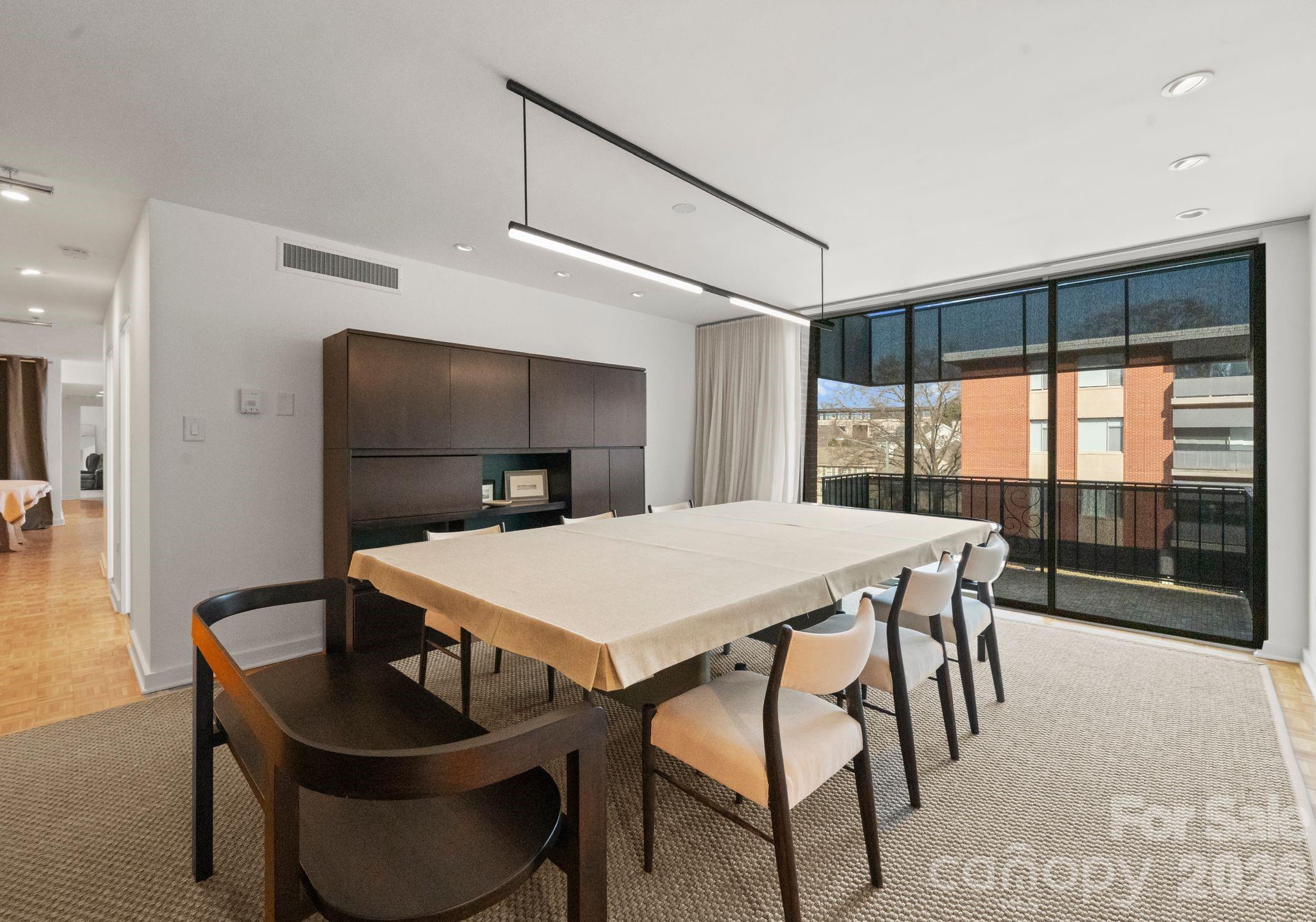 Queens Towers - Residential