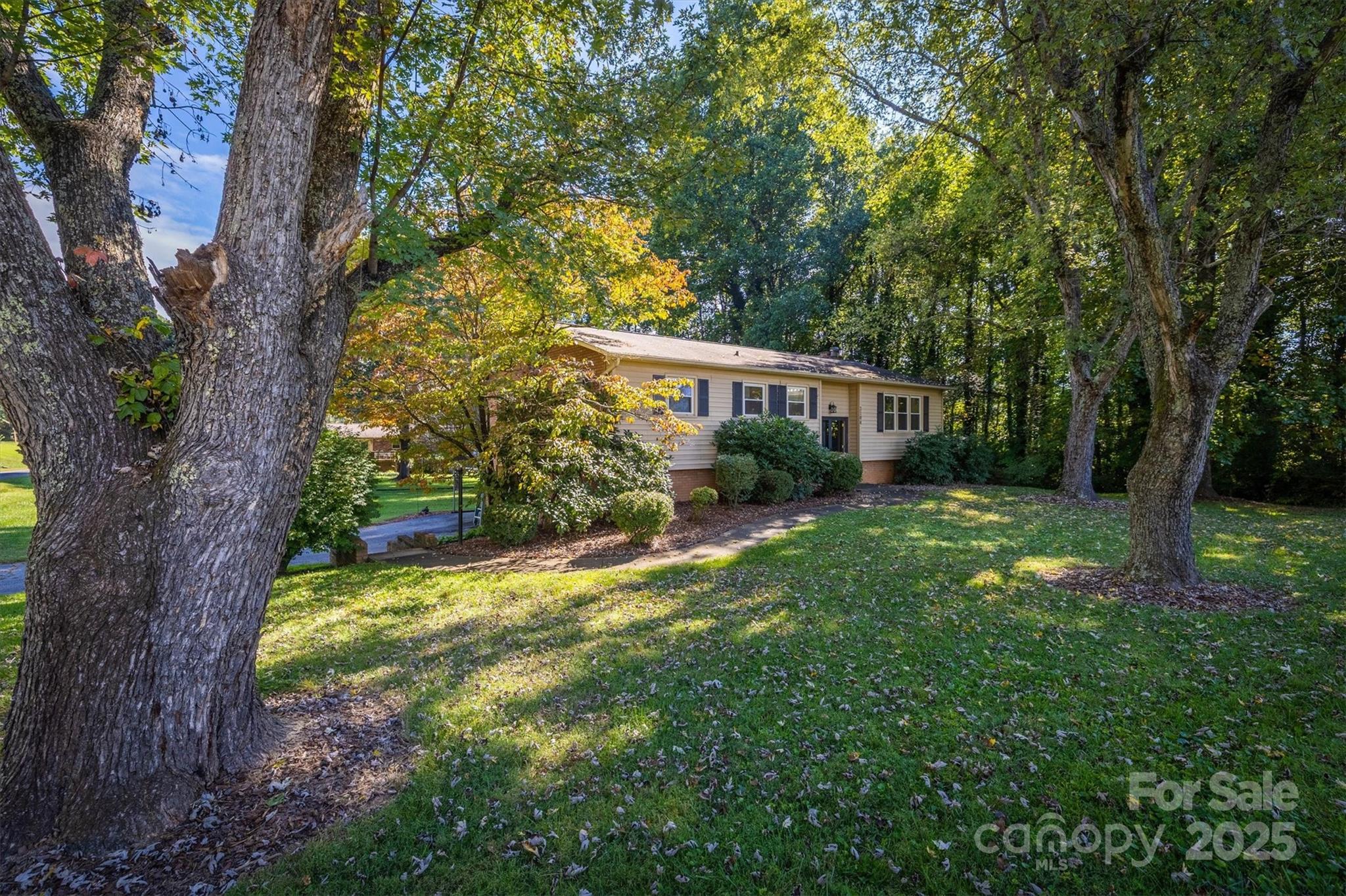 2108 Blue Ridge Circle
