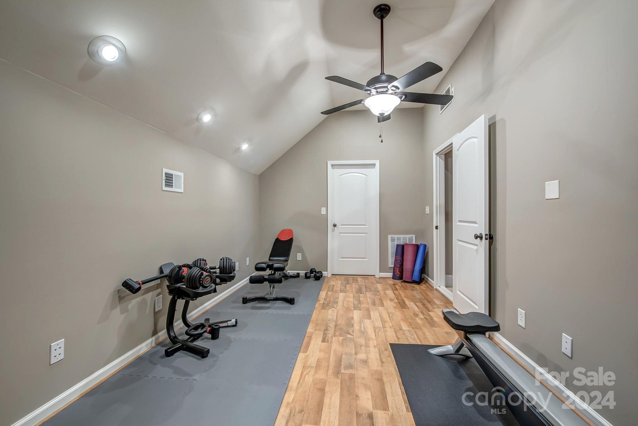 Misty Waters - Residential