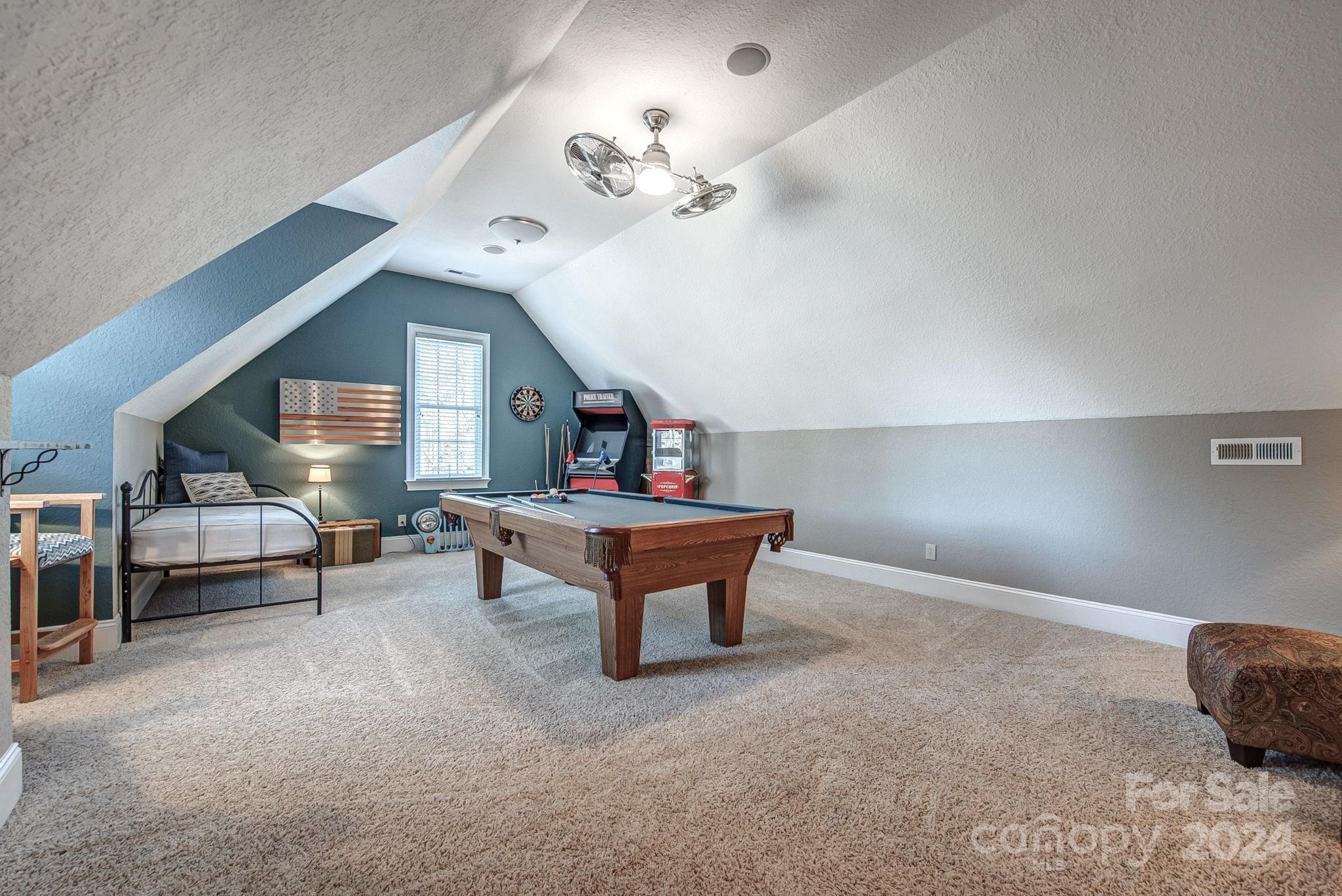 Misty Waters - Residential