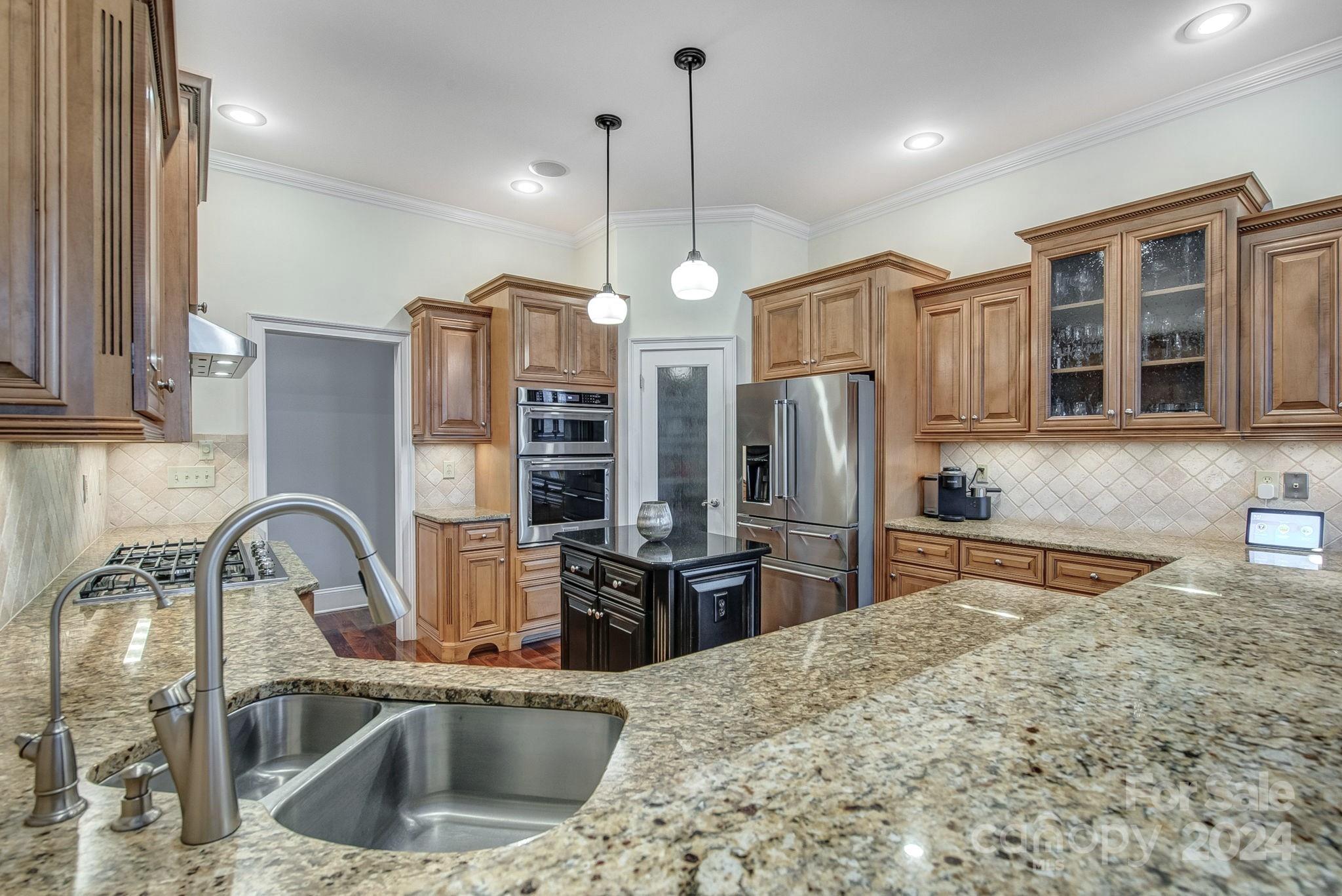 Misty Waters - Residential