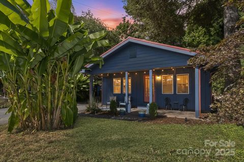 Photo of 13 Norton Drive, Asheville, NC 28804 (MLS # 4309428)