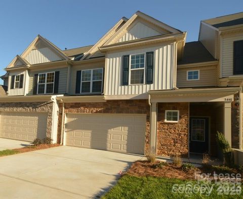 Photo of 3441 Park South Station Boulevard, Charlotte, NC 28210 (MLS # 4365497)