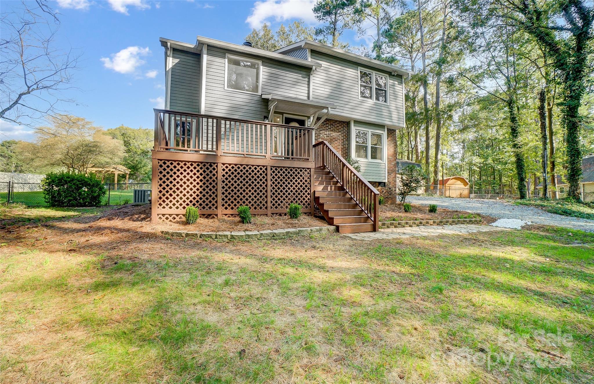 Country Oaks - Residential