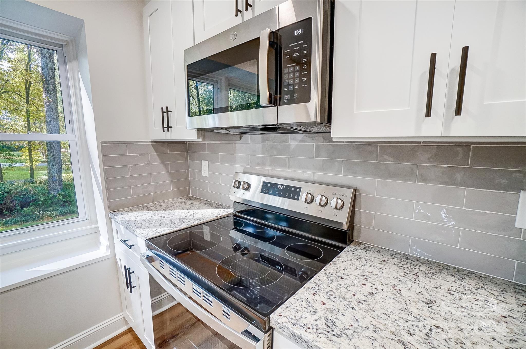 Country Oaks - Residential