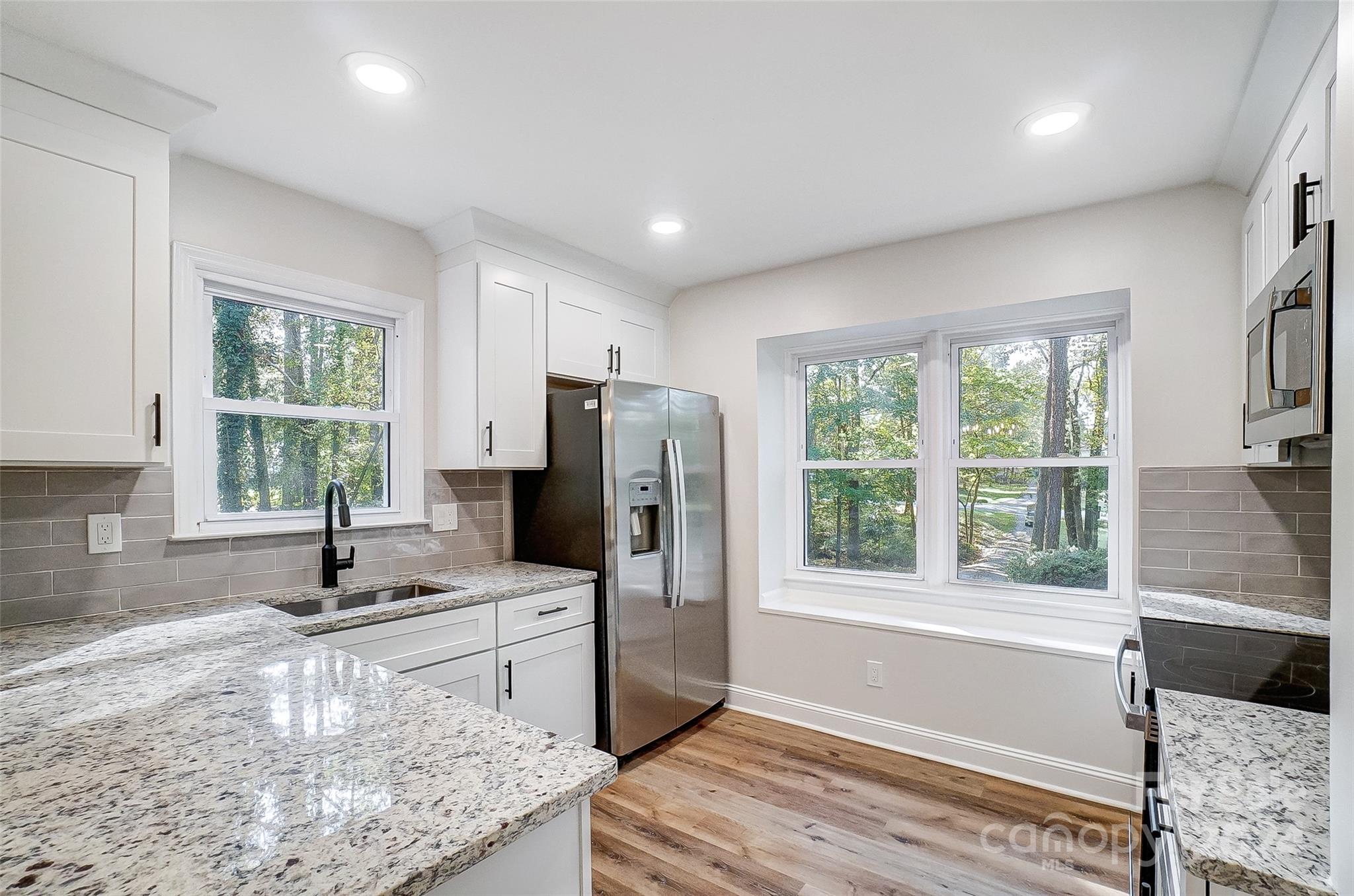 Country Oaks - Residential