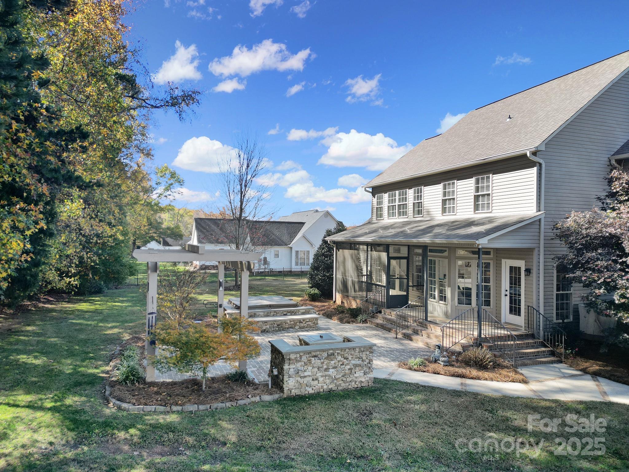 Miller Pond - Residential