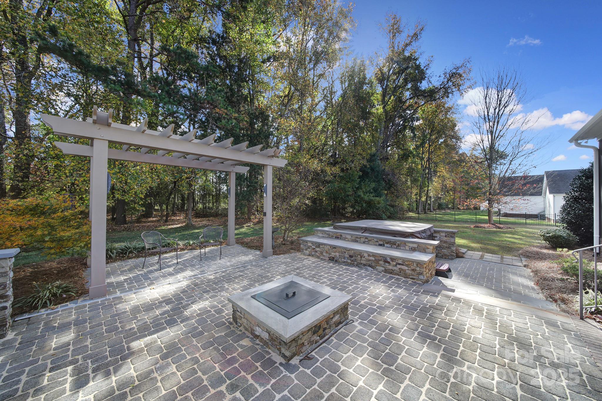 Miller Pond - Residential