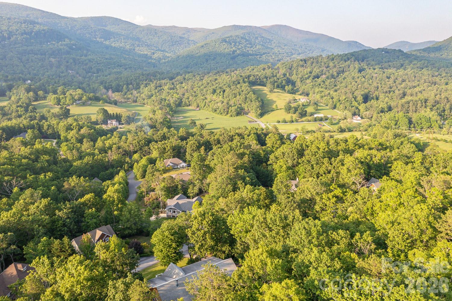 Laurel Woods - Residential