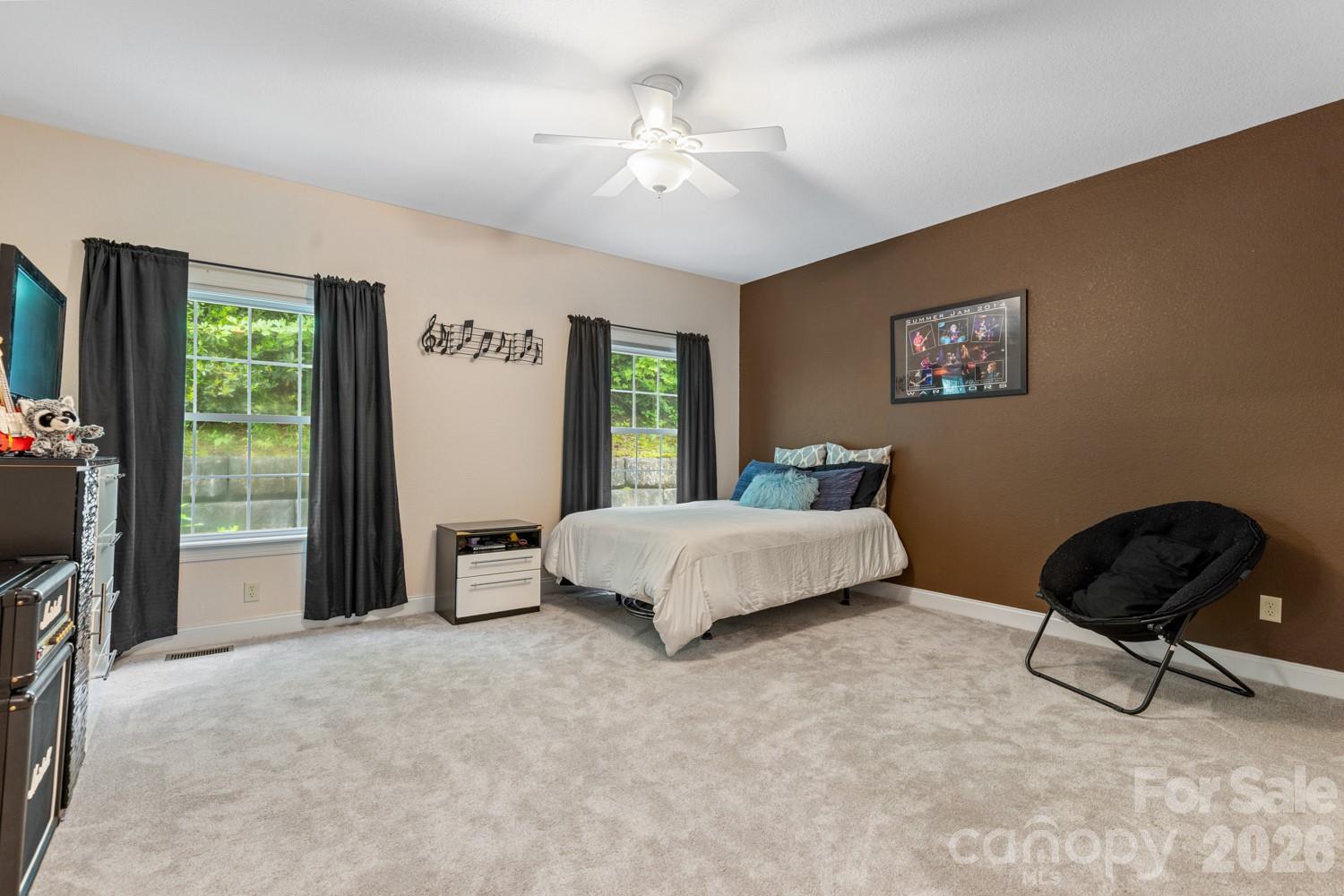 Laurel Woods - Residential