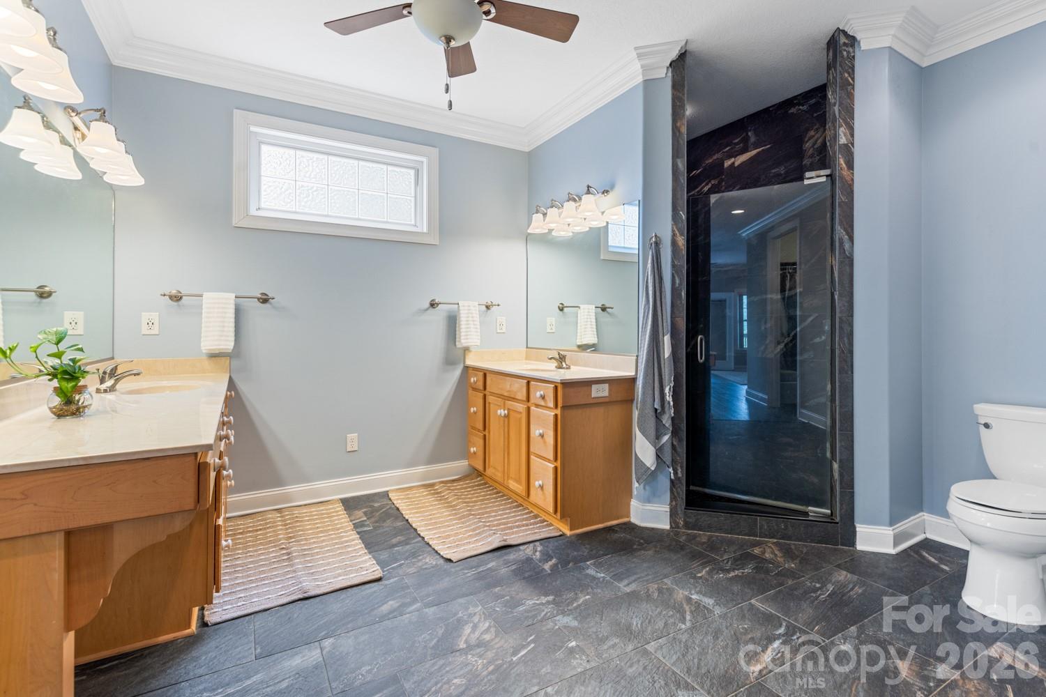 Laurel Woods - Residential