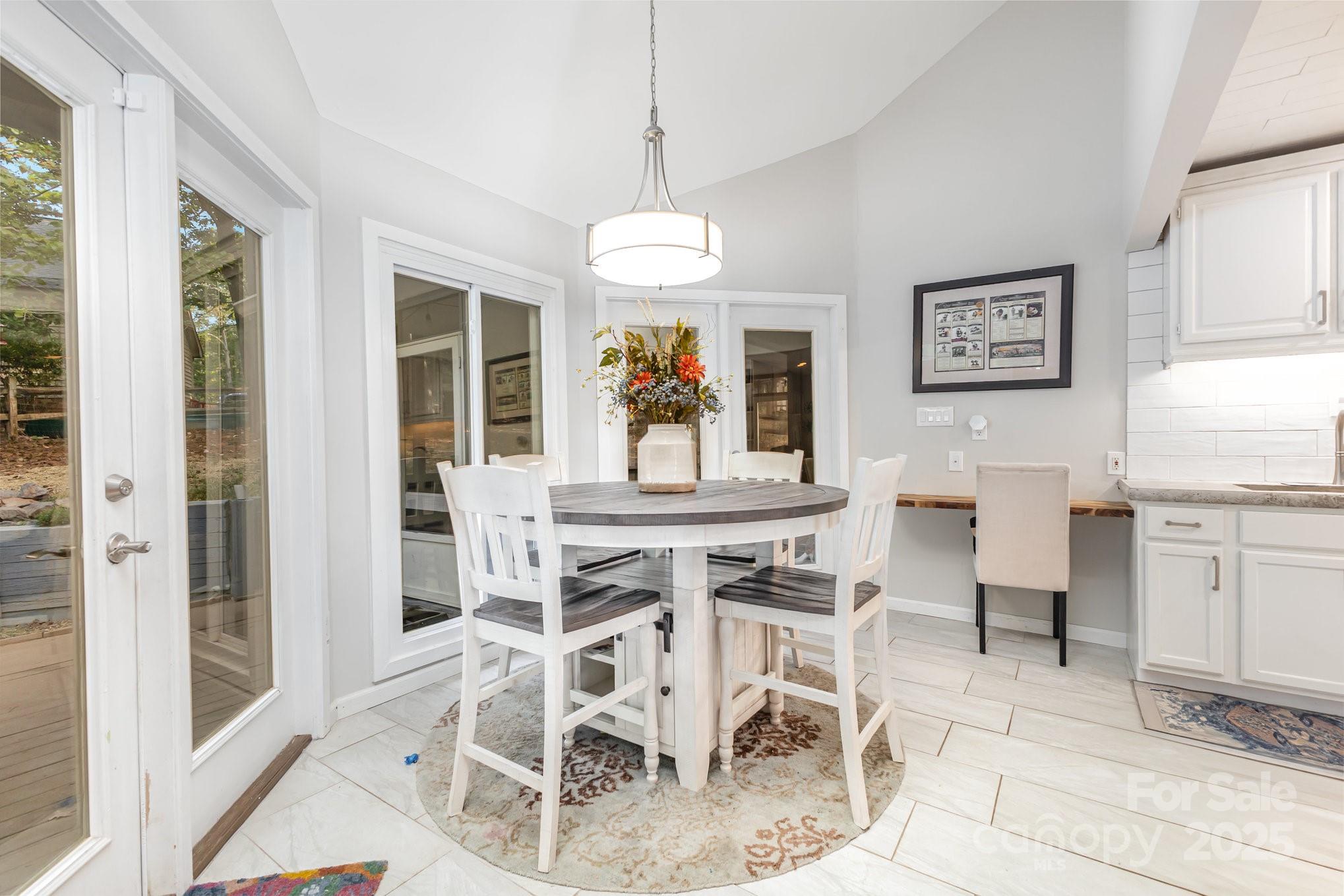 Tega Cay - Residential