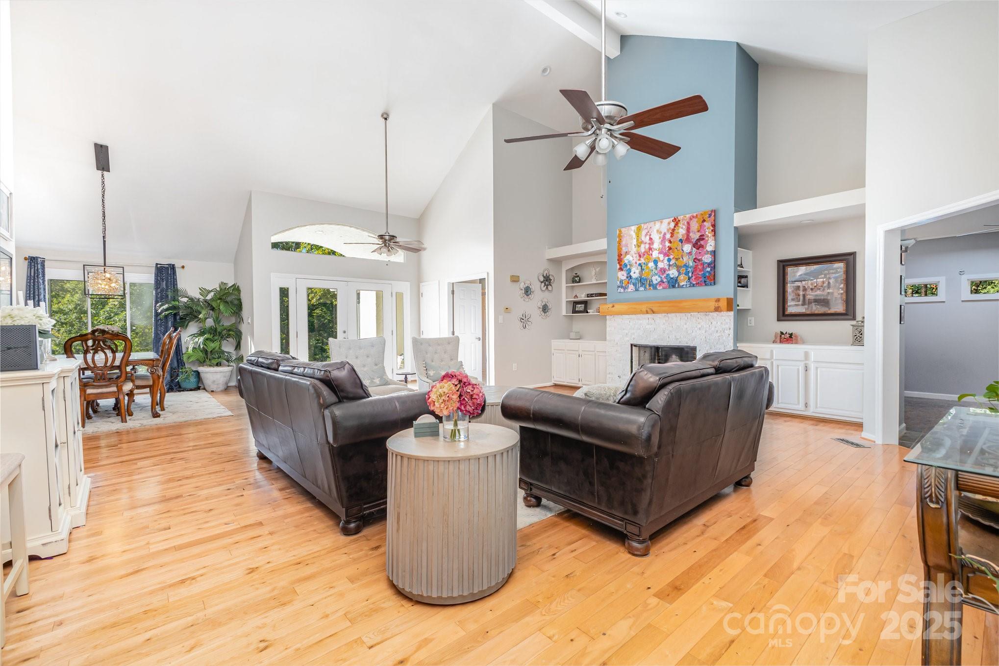 Tega Cay - Residential