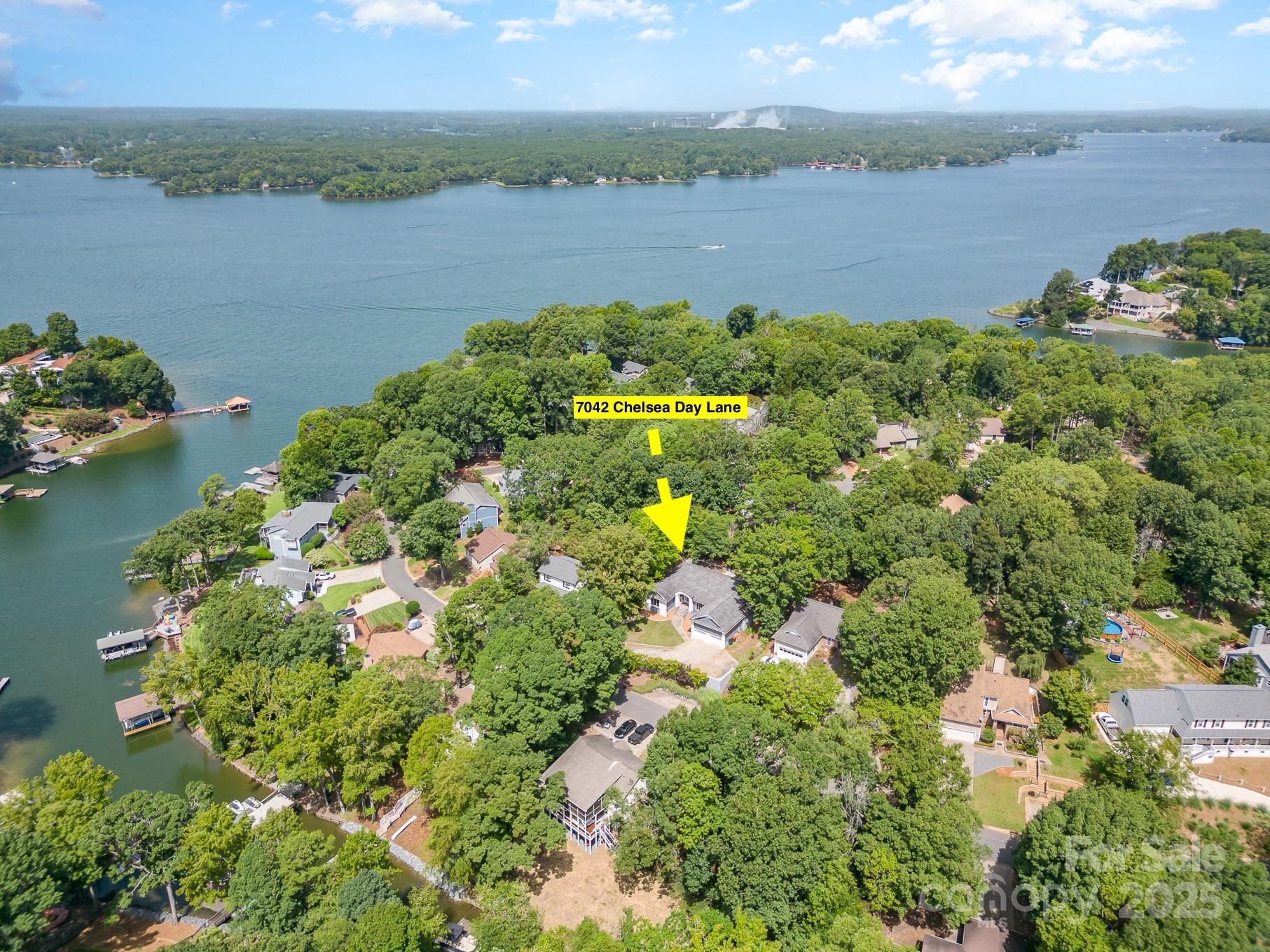 Tega Cay - Residential