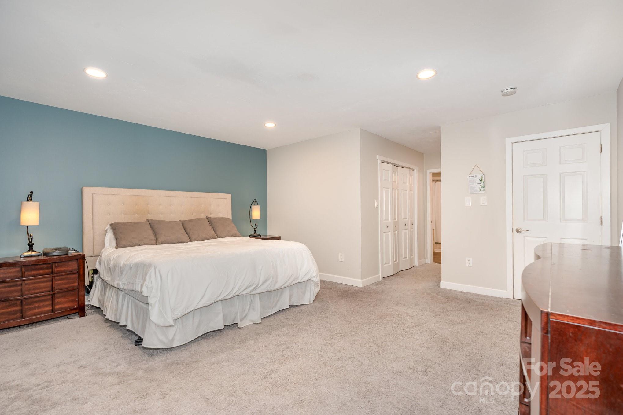 Tega Cay - Residential