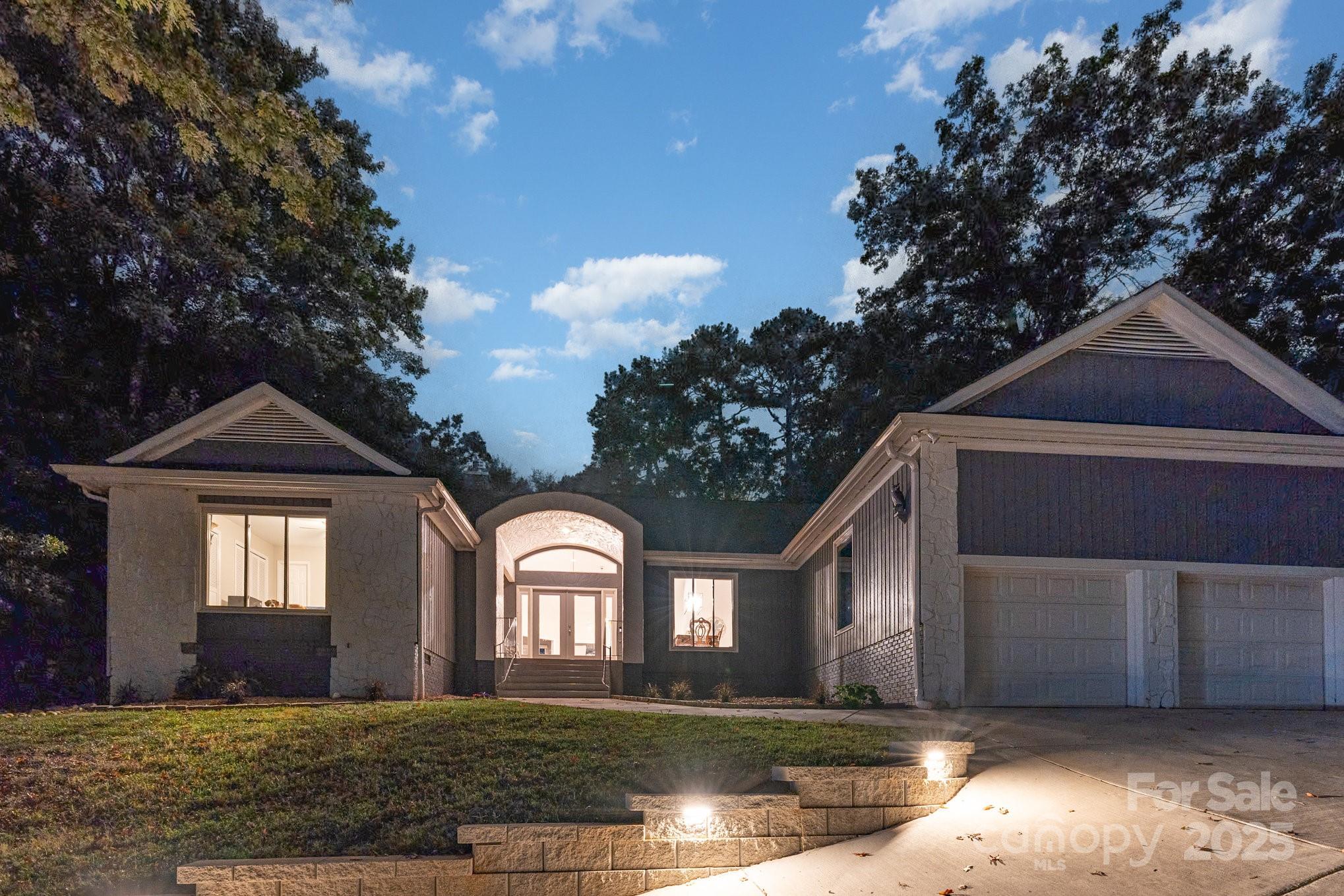 Tega Cay - Residential