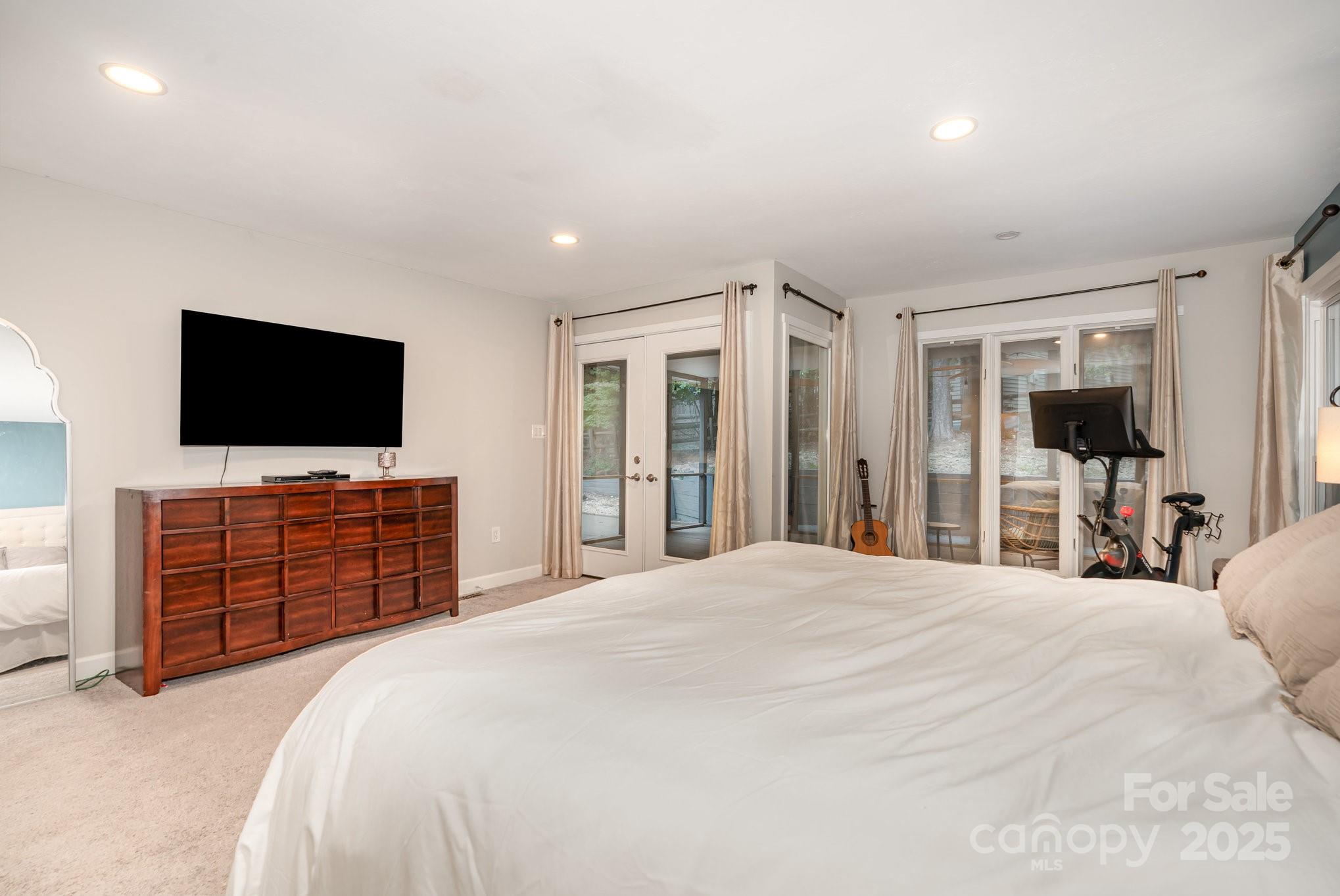 Tega Cay - Residential