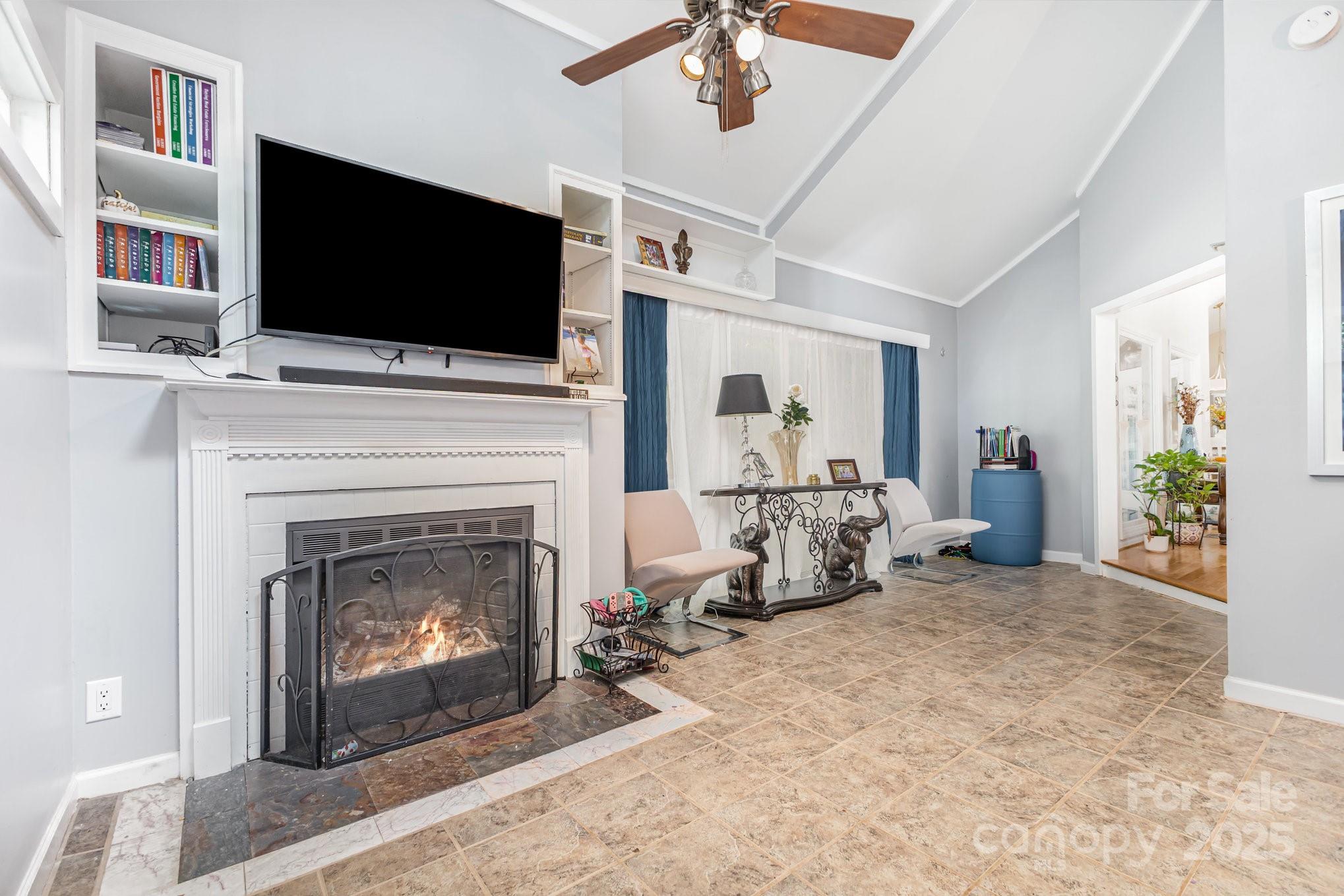 Tega Cay - Residential