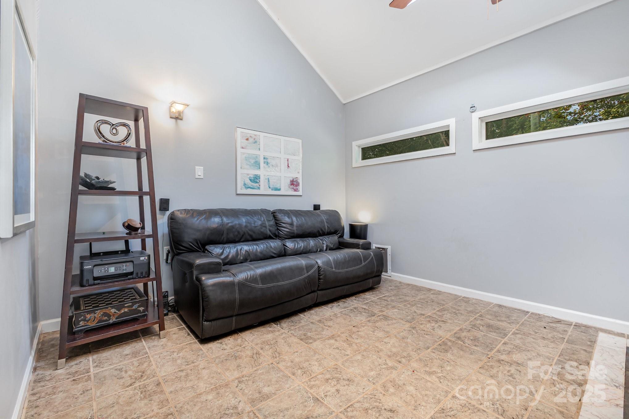 Tega Cay - Residential