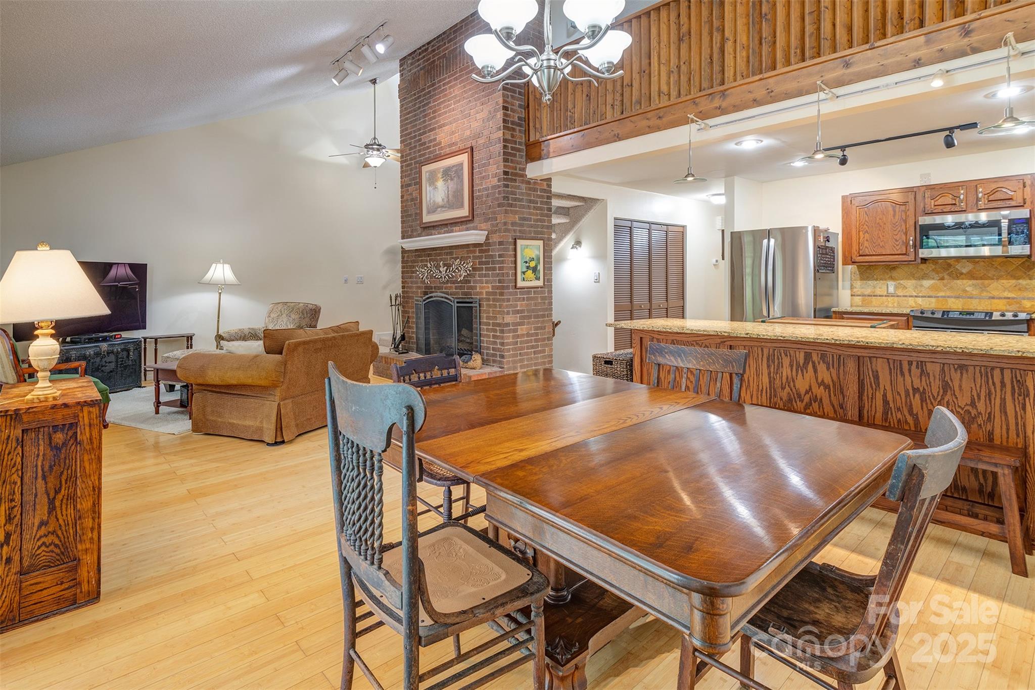 302 Woodfield Drive