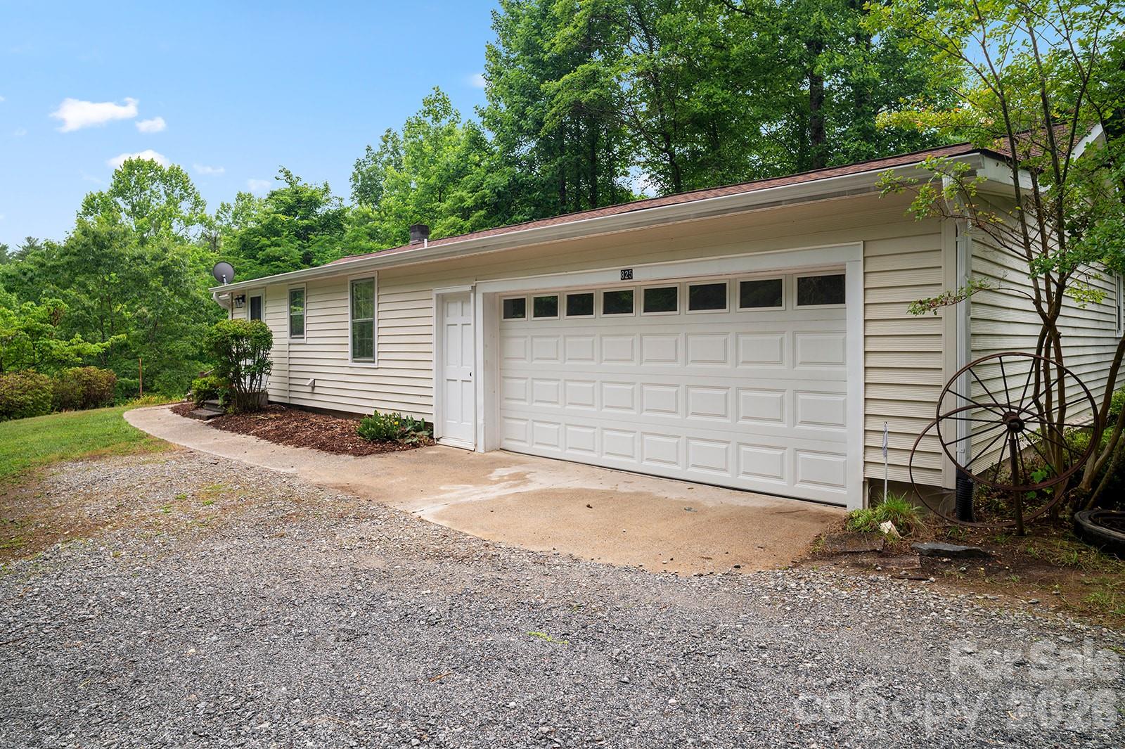 825 Gallimore Road
