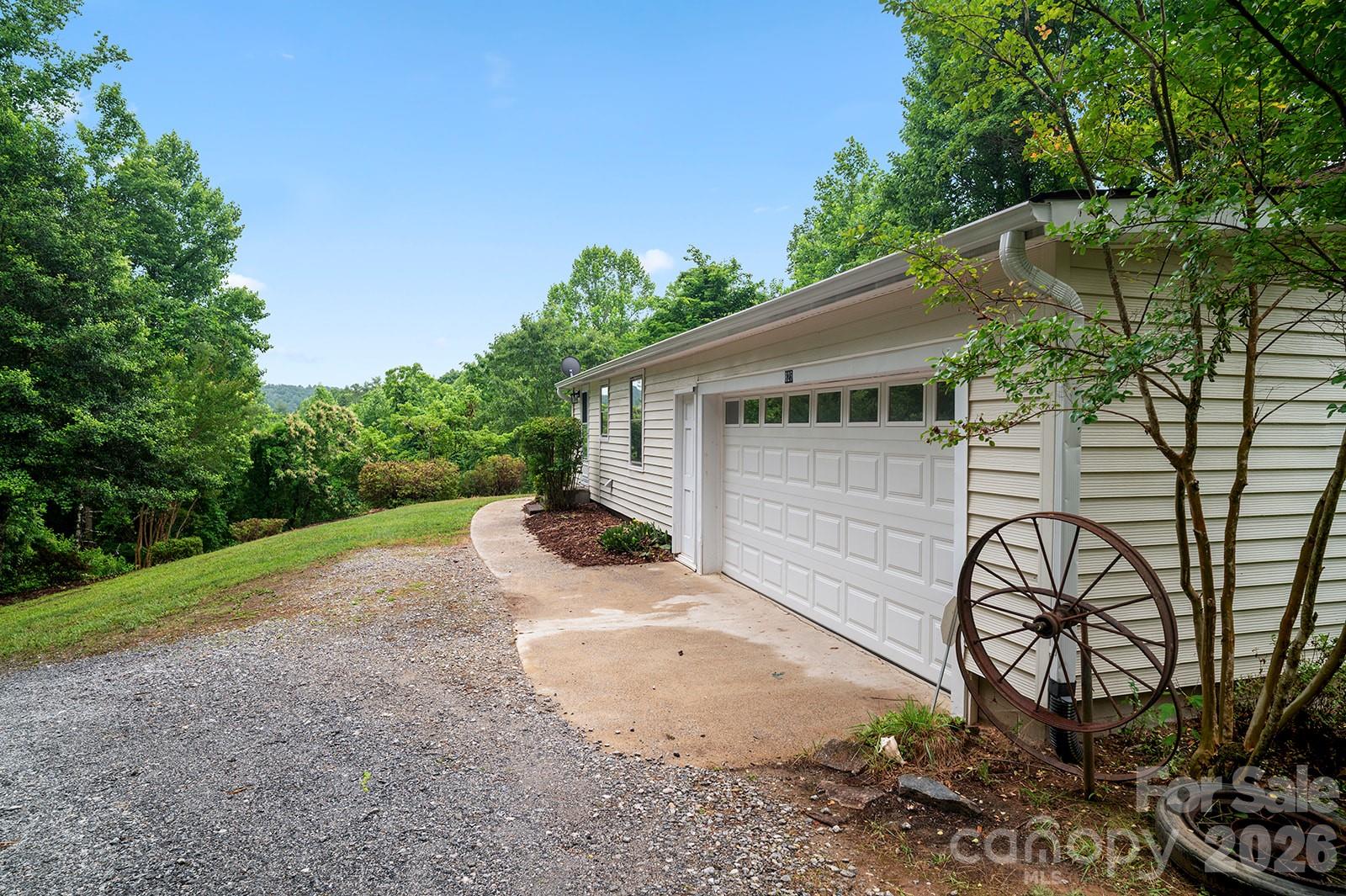 825 Gallimore Road