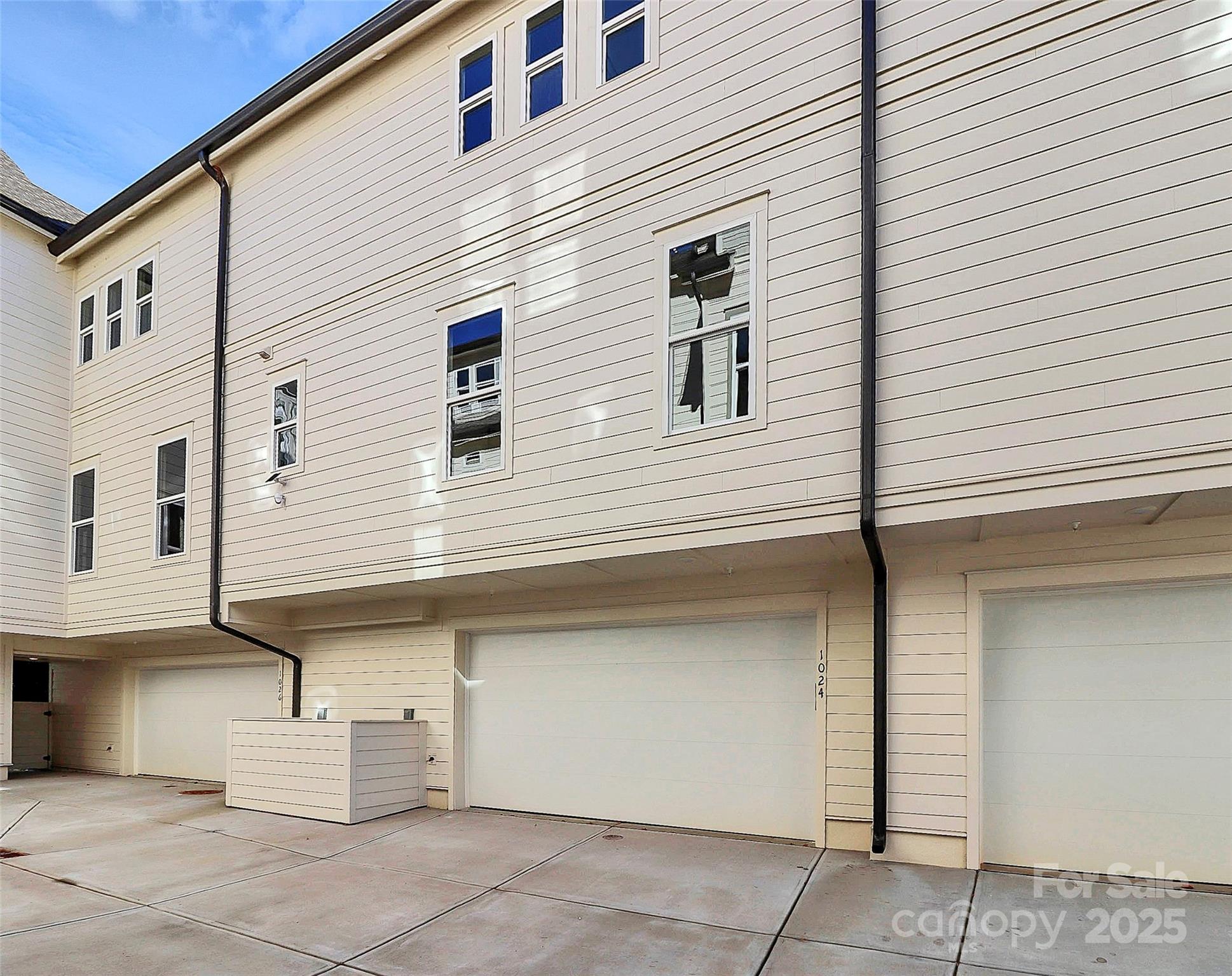 Luxity Terraces - Residential