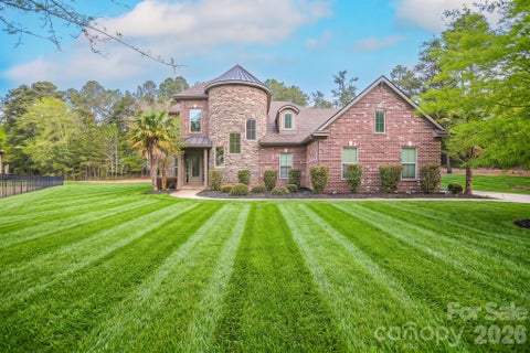 Photo of 16202 Monnet Place Court, Charlotte, NC 28278 (MLS # 4428838)