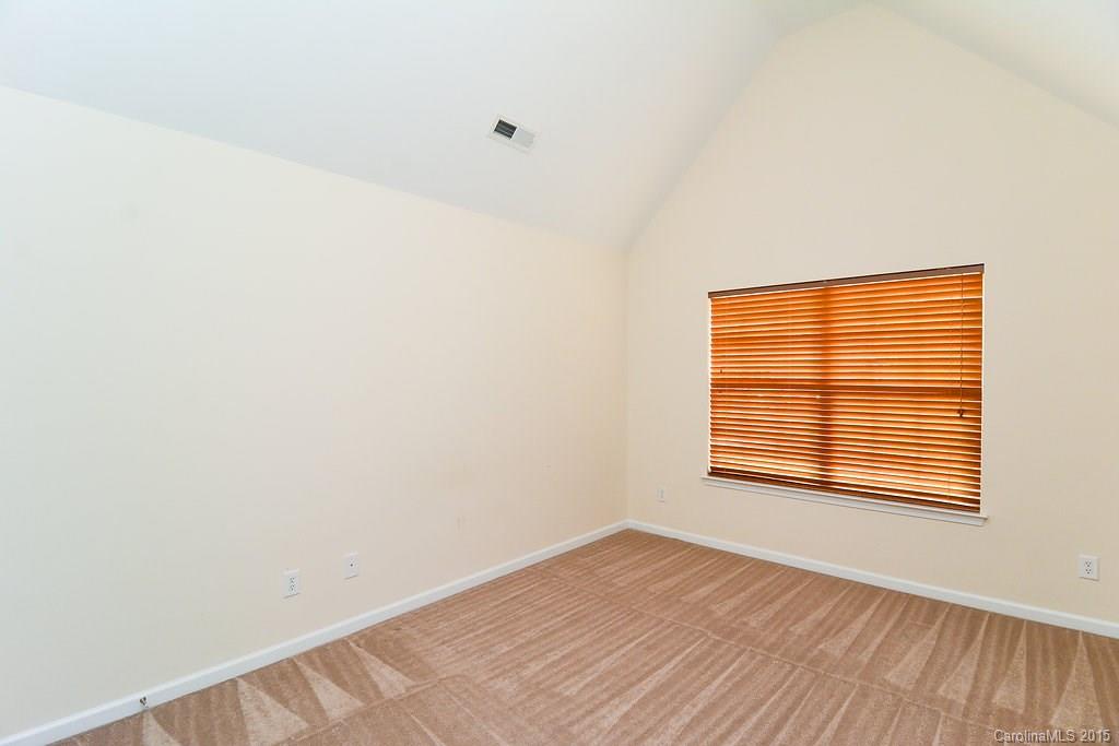 Sandy Pointe - Residential