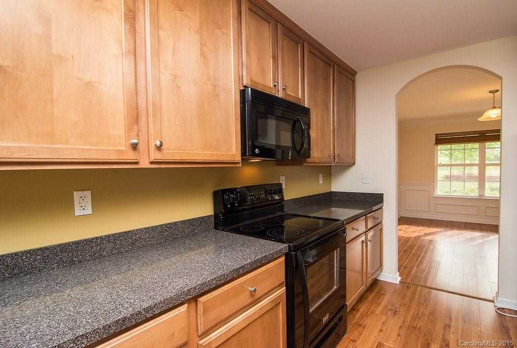 Sandy Pointe - Residential