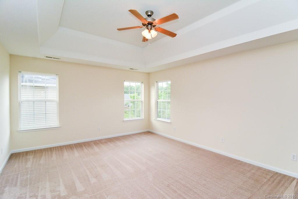 Sandy Pointe - Residential