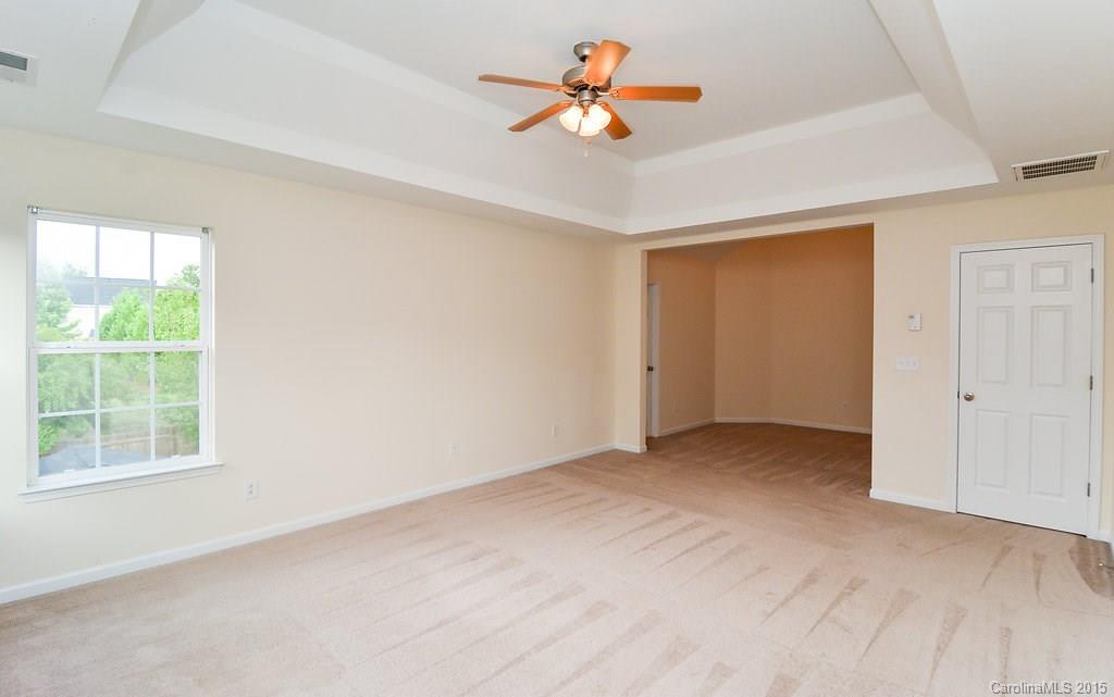 Sandy Pointe - Residential