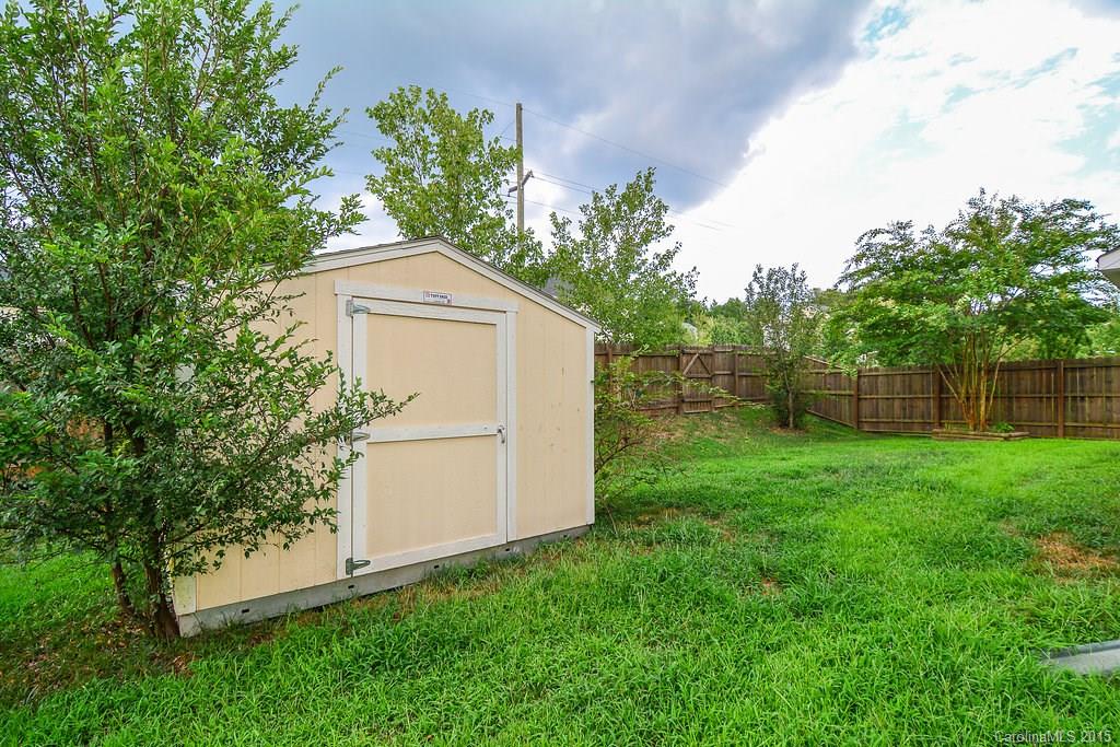 Sandy Pointe - Residential