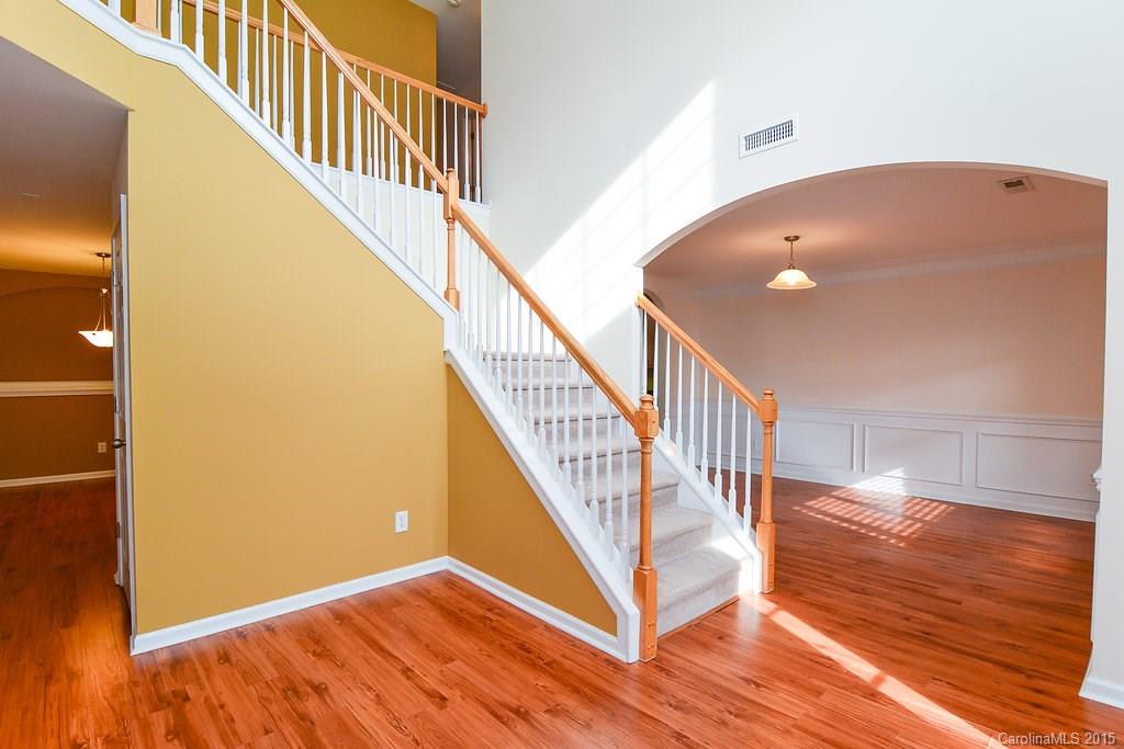 Sandy Pointe - Residential