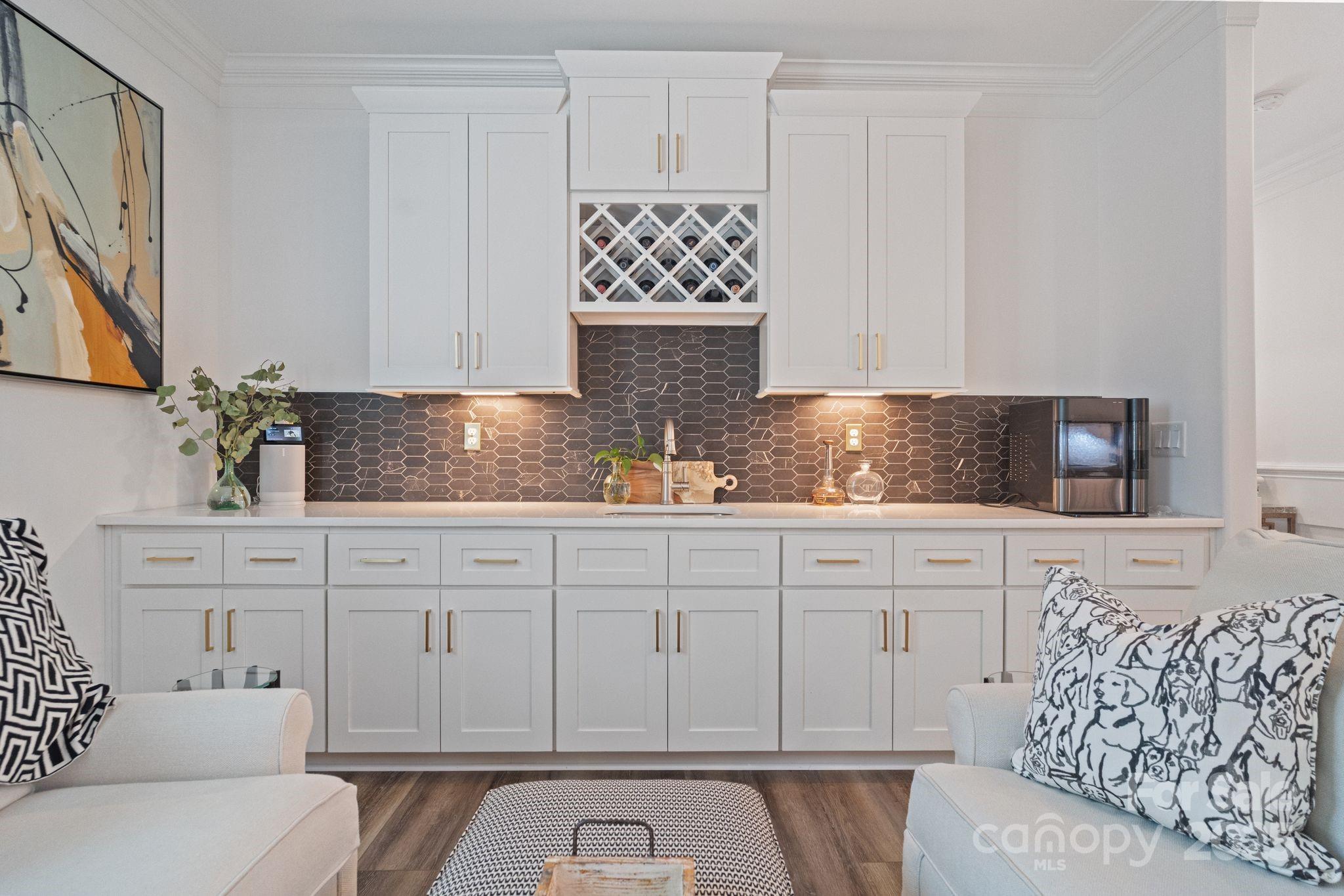 1428 Spring Ridge Lane