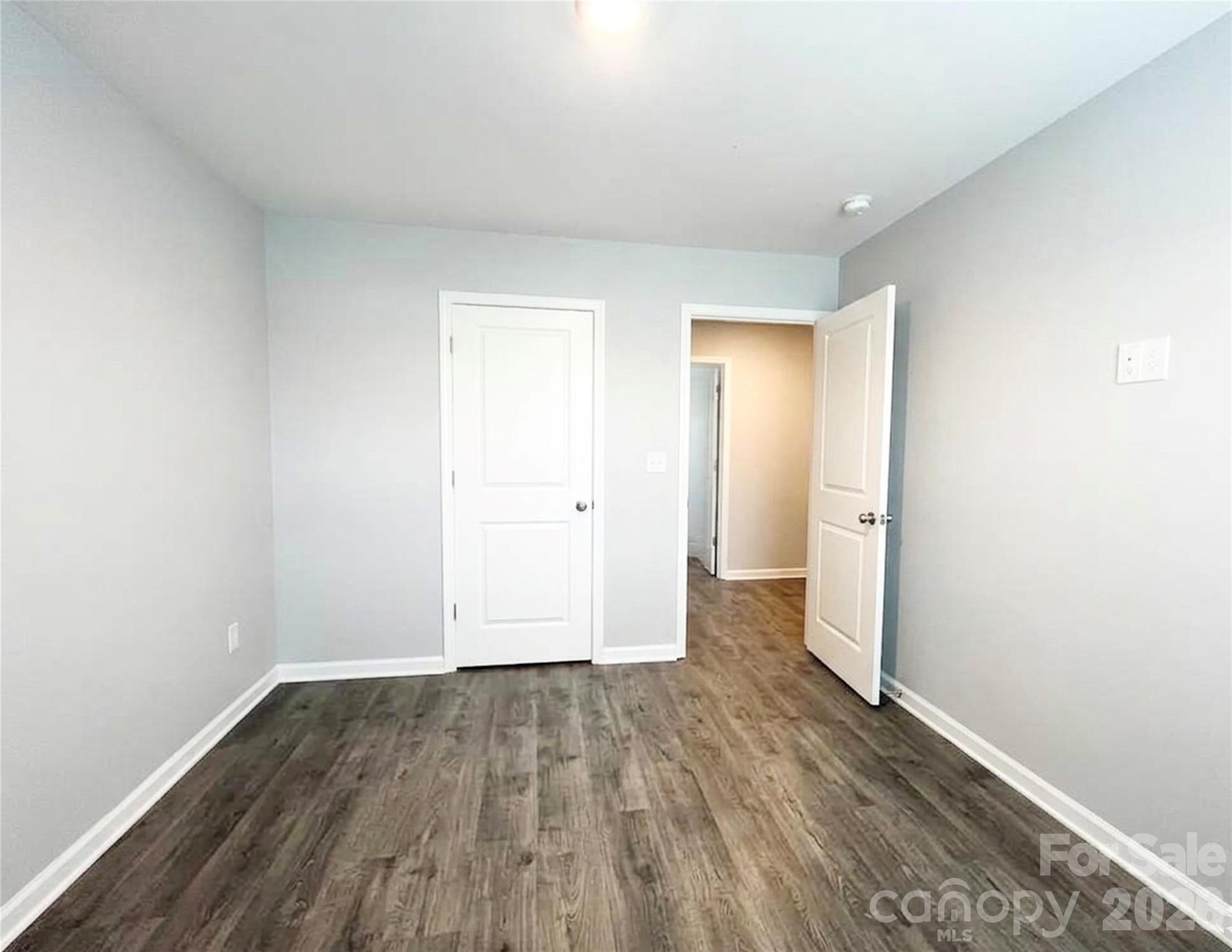 Apple Creek Village - Residential