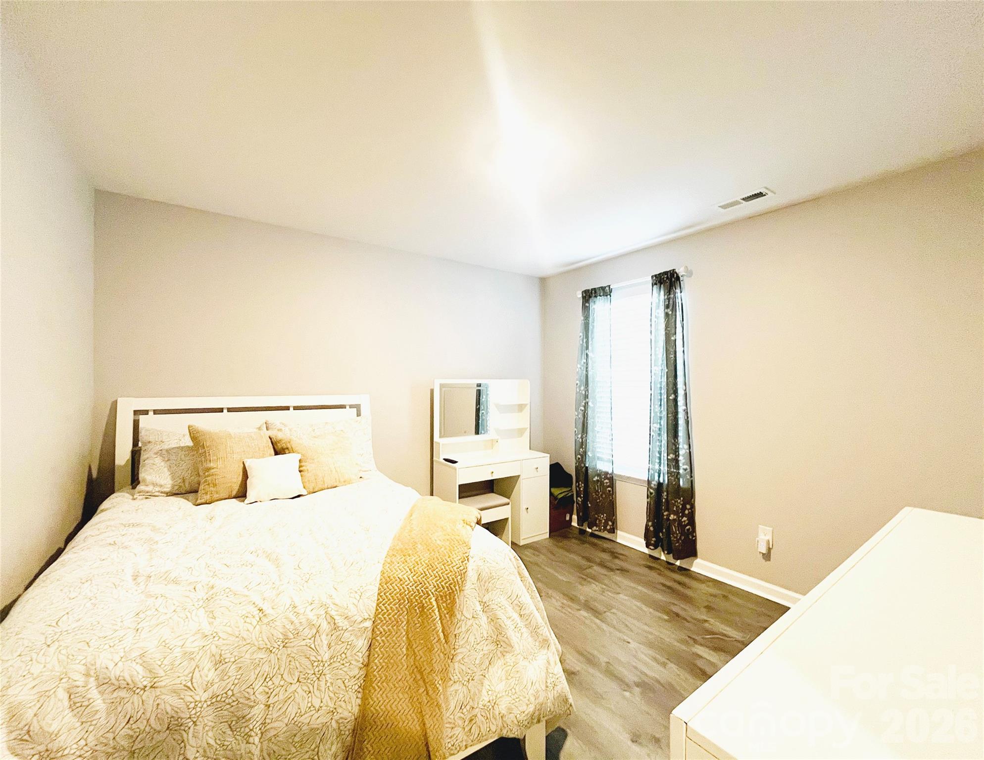 Apple Creek - Residential