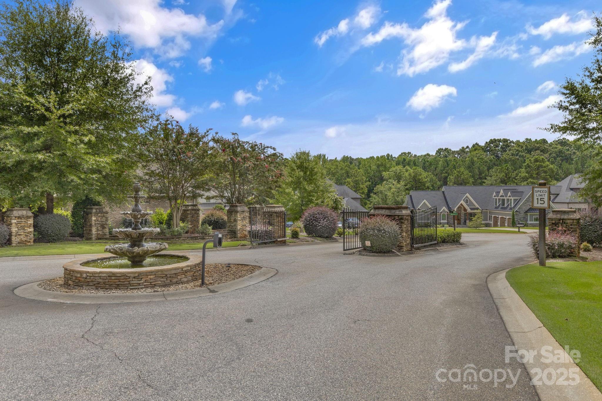 Woodfin Ridge - Residential