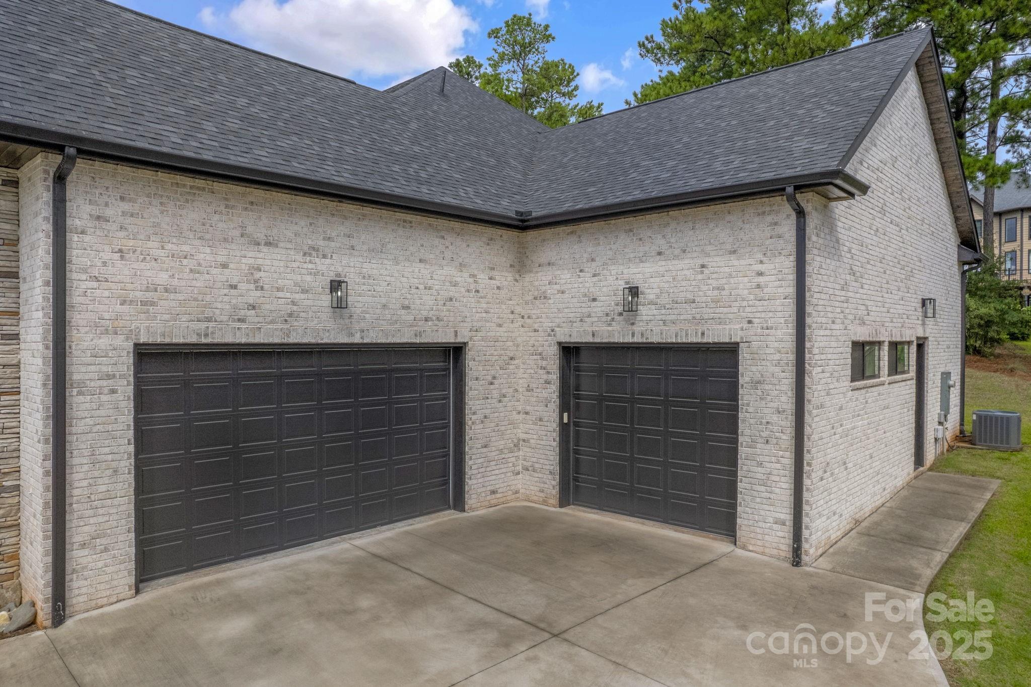 Woodfin Ridge - Residential