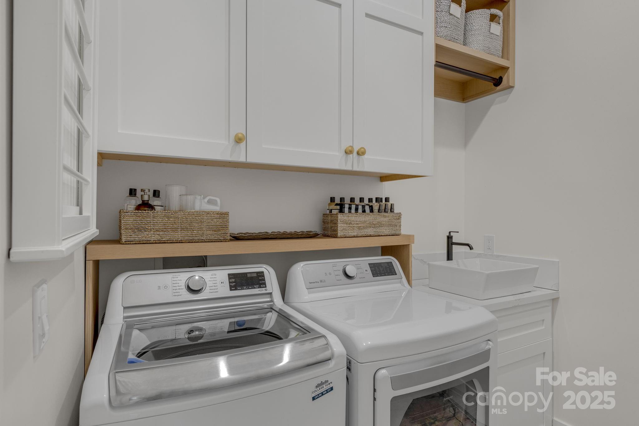 Woodfin Ridge - Residential