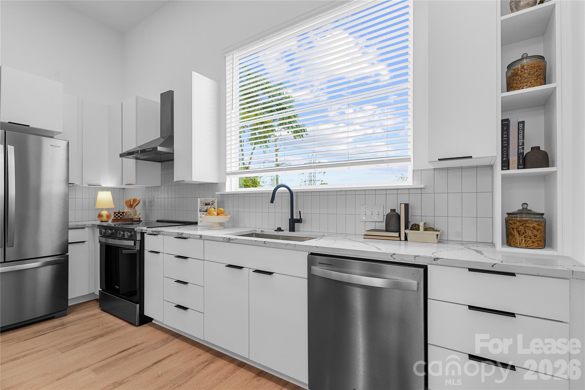 411 Charles Avenue 16