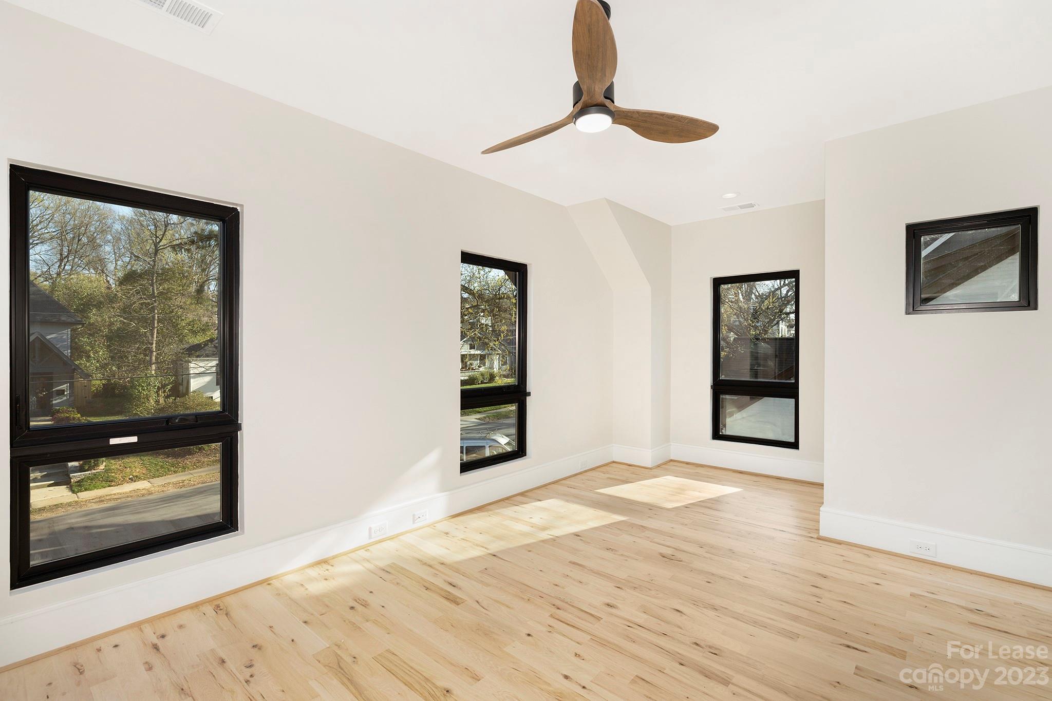 Villa Heights - Residential Lease